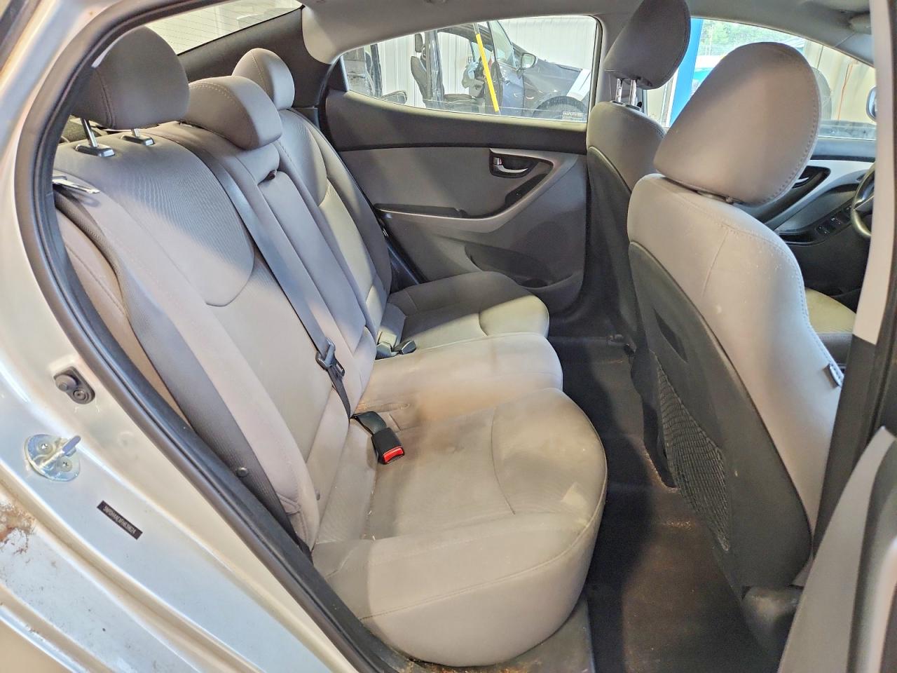 2015 Hyundai Elantra Se Silver vin: 5NPDH4AEXFH639624