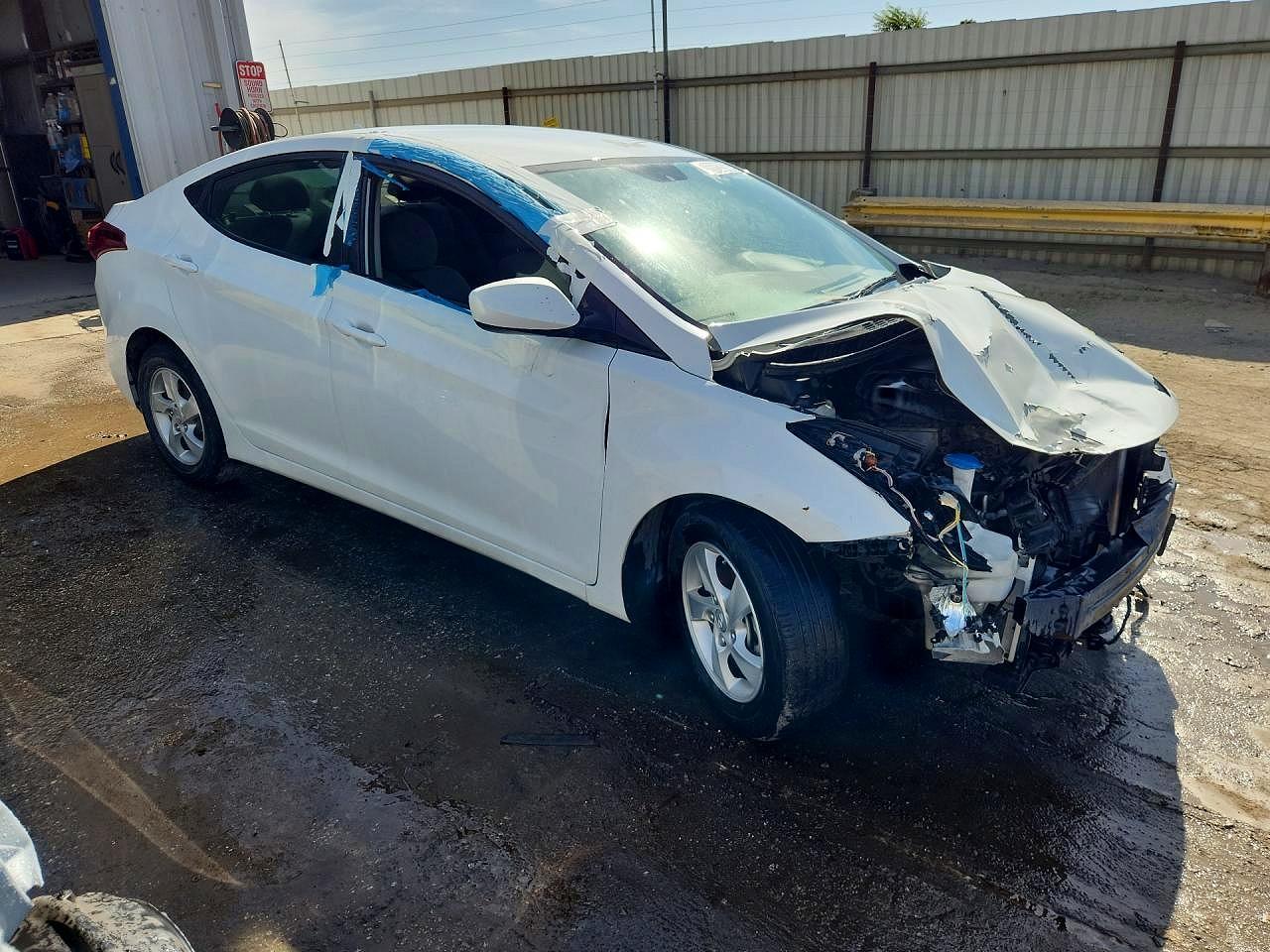 2015 Hyundai Elantra Se Белый vin: 5NPDH4AEXFH642751