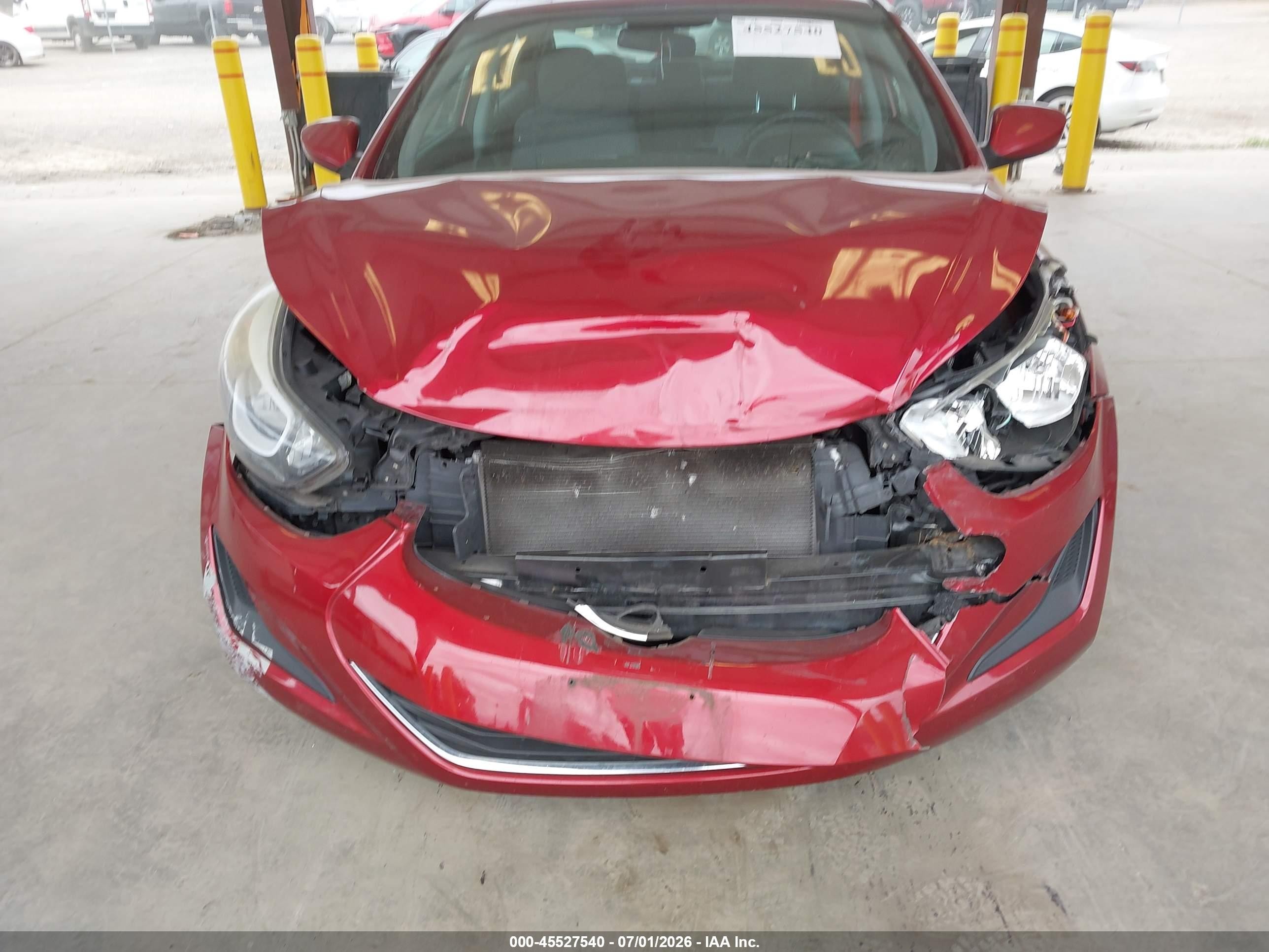 2015 Hyundai Elantra Se Red vin: 5NPDH4AEXFH645715