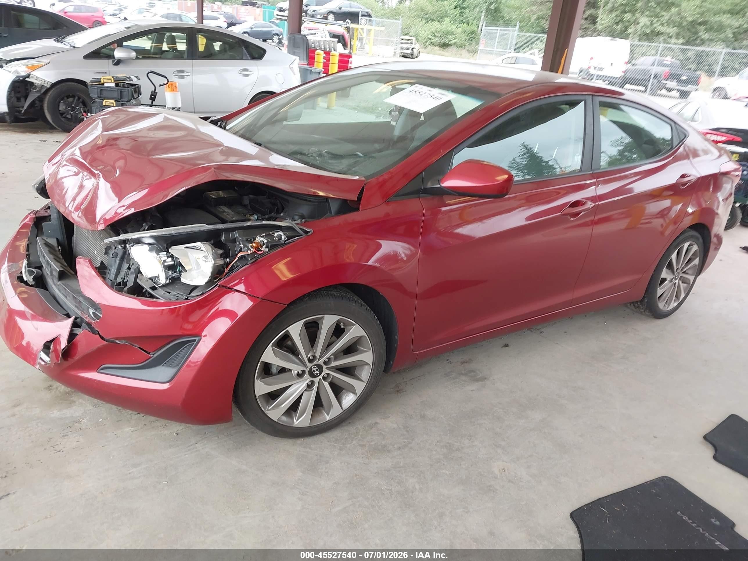2015 Hyundai Elantra Se Red vin: 5NPDH4AEXFH645715