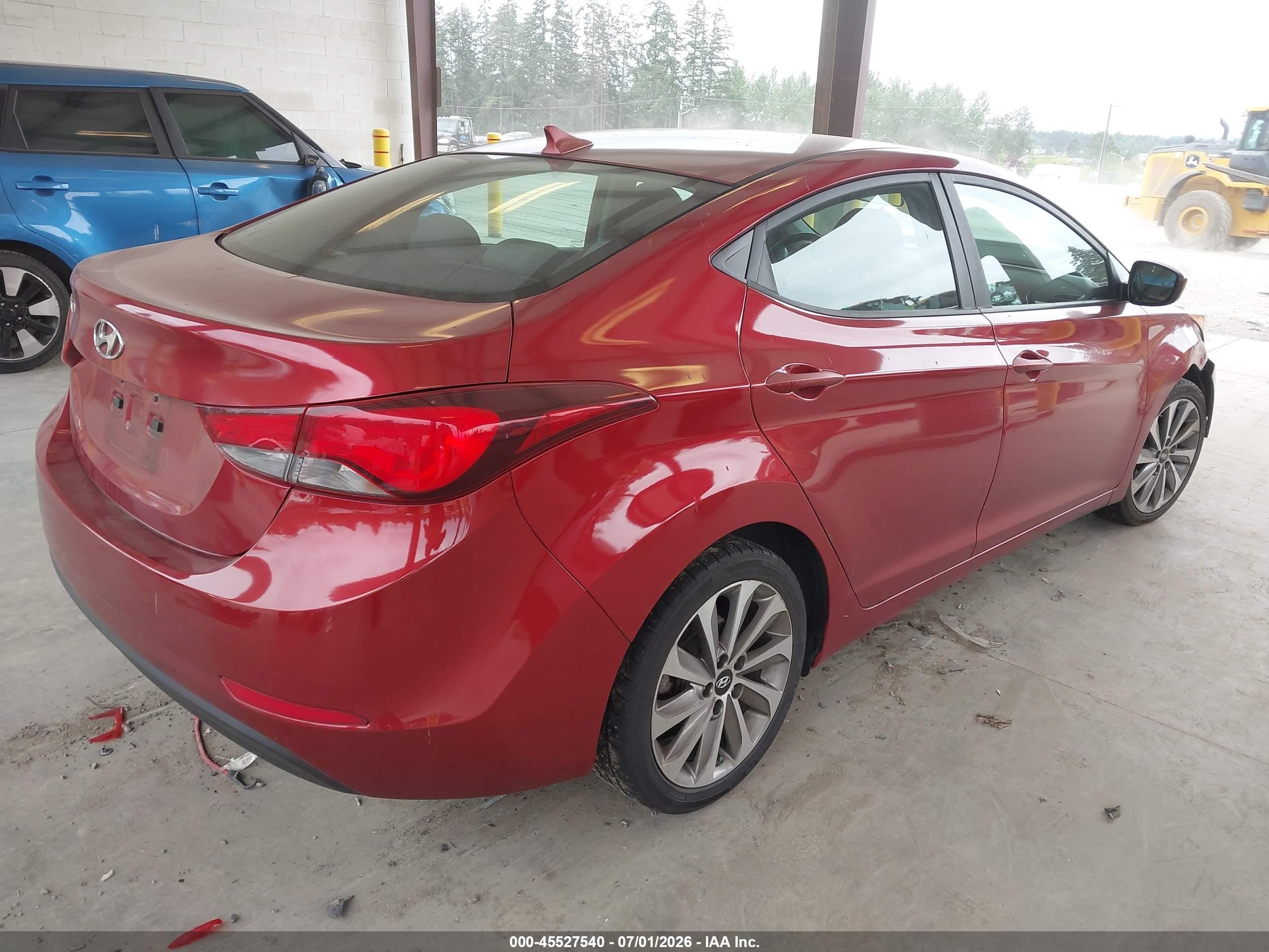 2015 Hyundai Elantra Se Red vin: 5NPDH4AEXFH645715