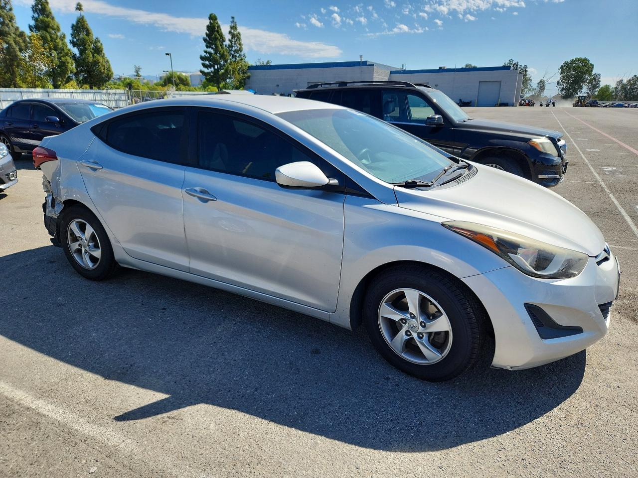 2015 Hyundai Elantra Se Silver vin: 5NPDH4AEXFH646055