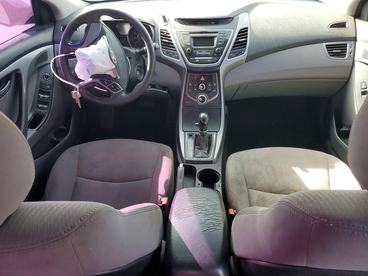 2016 Hyundai Elantra Se Silver vin: 5NPDH4AEXGH667084