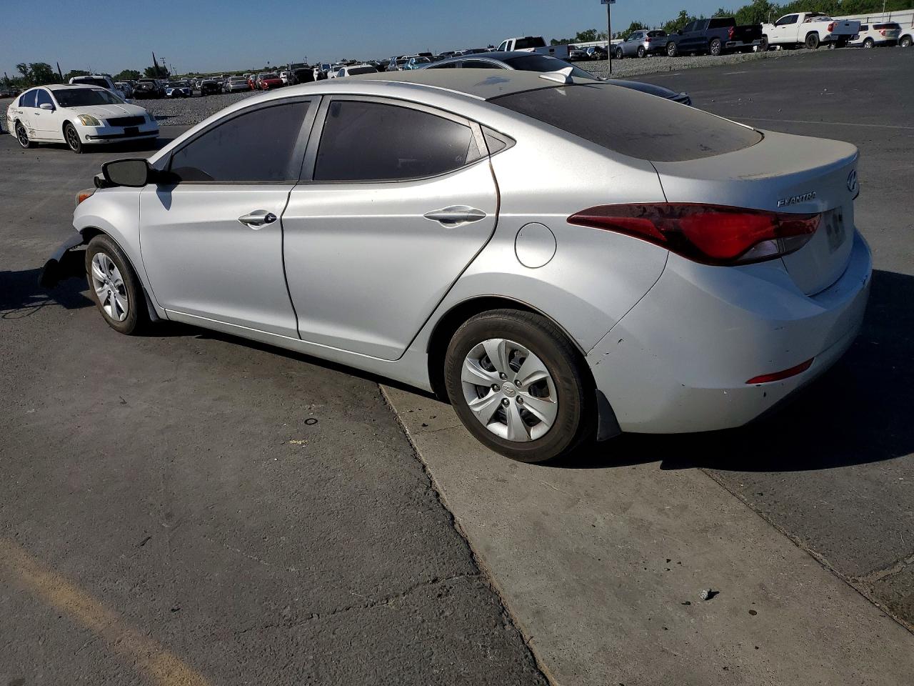 2016 Hyundai Elantra Se Silver vin: 5NPDH4AEXGH667084