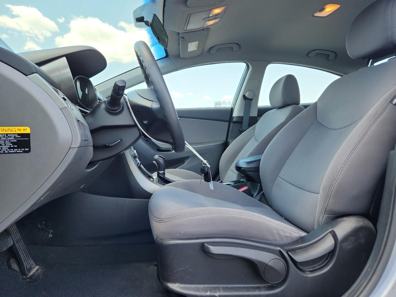2016 Hyundai Elantra Se Серебряный vin: 5NPDH4AEXGH759280