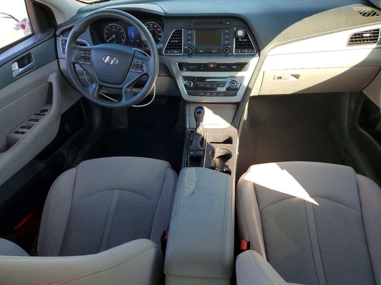 2015 Hyundai Sonata Silver vin: 5NPE24AA0FH147462