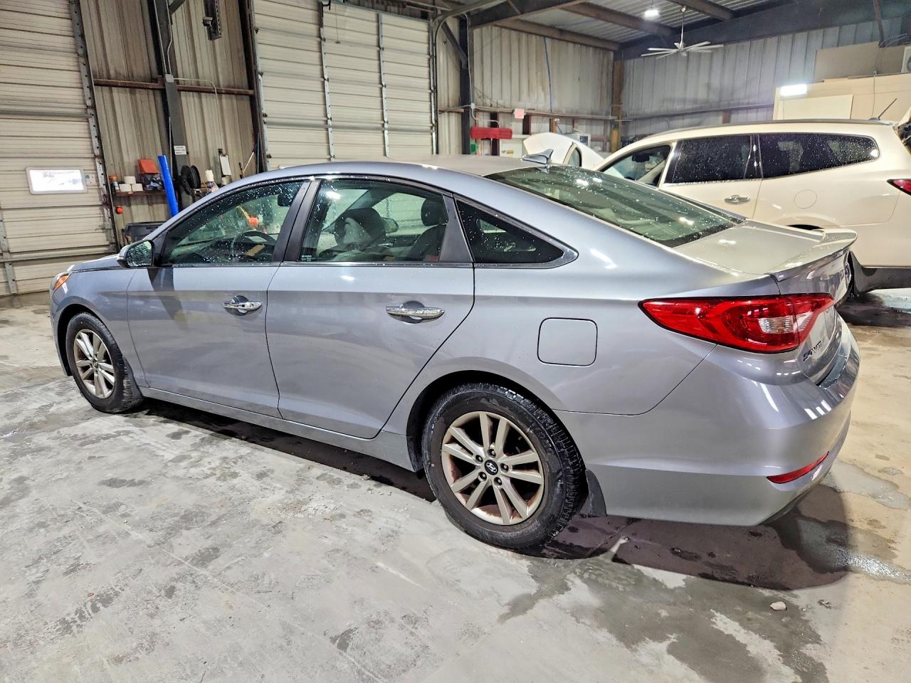 2015 Hyundai Sonata Eco Silver vin: 5NPE24AA2FH126533