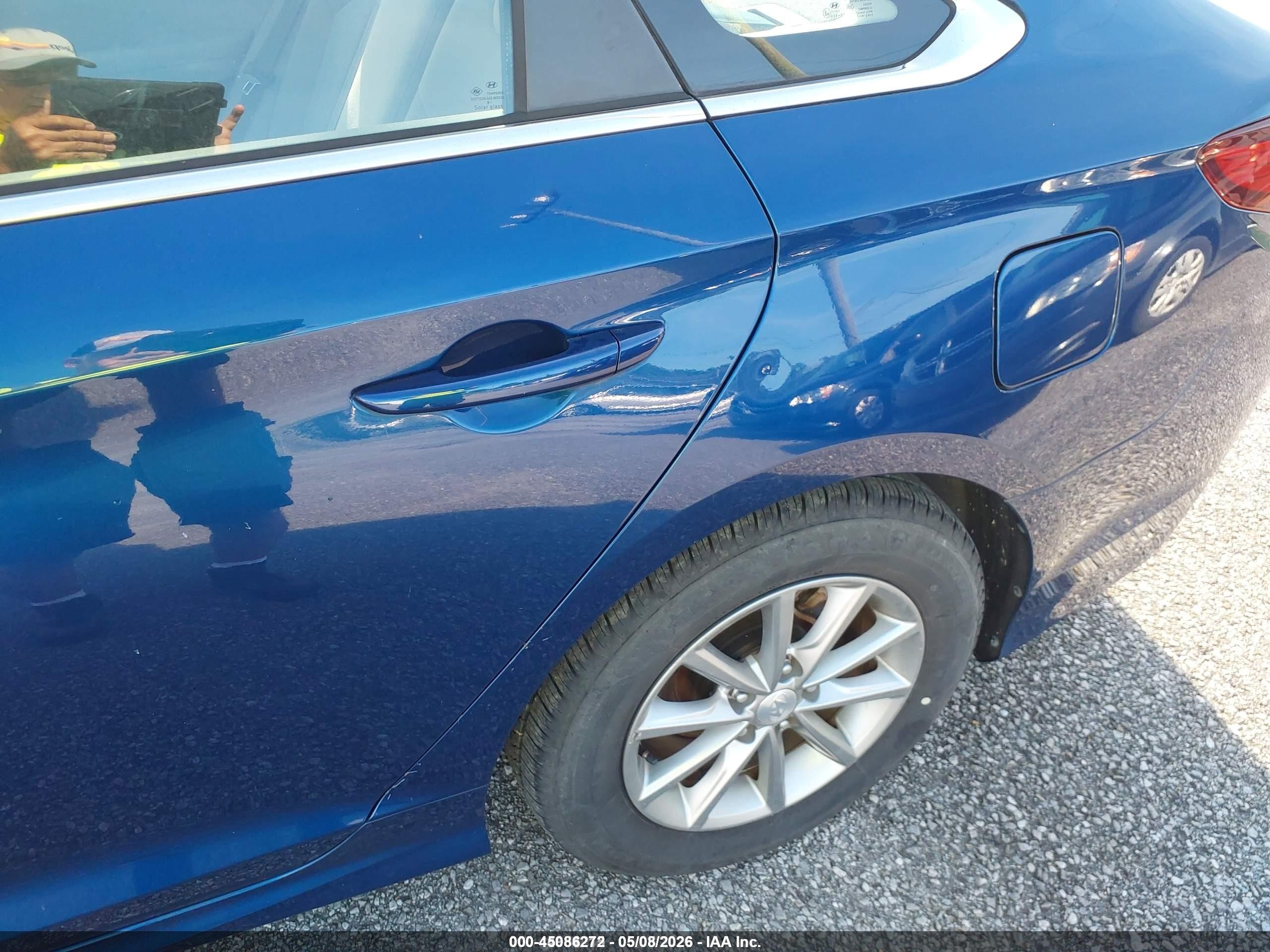 2019 Hyundai Sonata Eco Синий vin: 5NPE24AA2KH774786