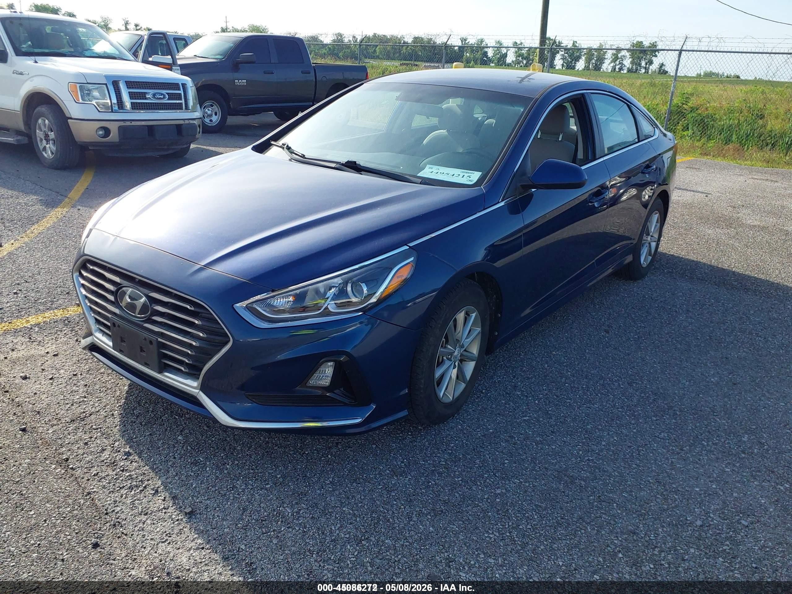 2019 Hyundai Sonata Eco Синий vin: 5NPE24AA2KH774786