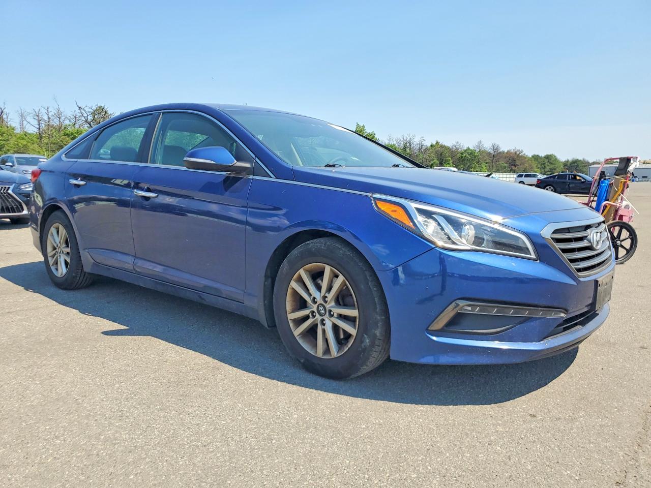 2015 Hyundai Sonata Eco Blue vin: 5NPE24AA4FH126940