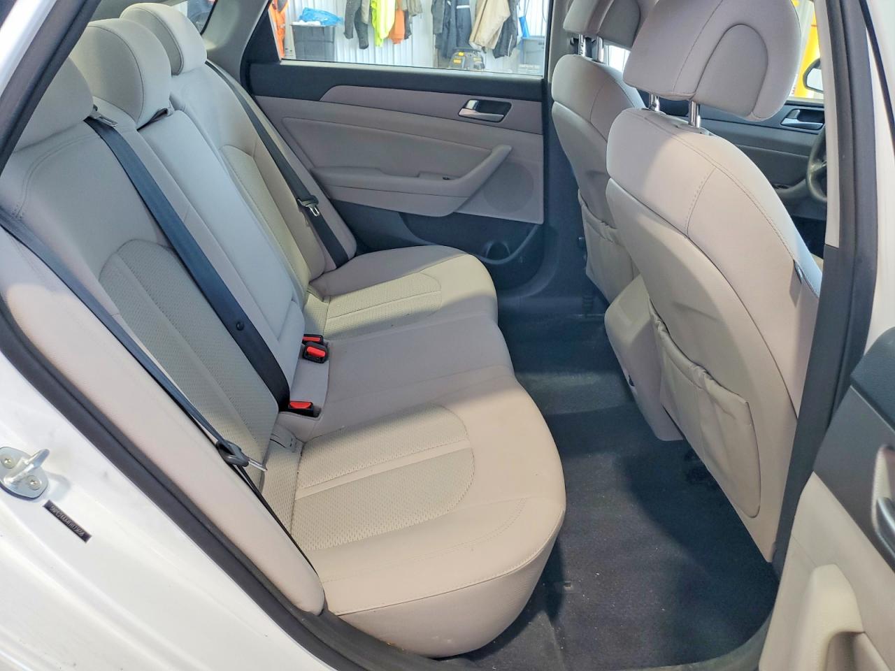 2015 Hyundai Sonata Eco White vin: 5NPE24AA4FH173658