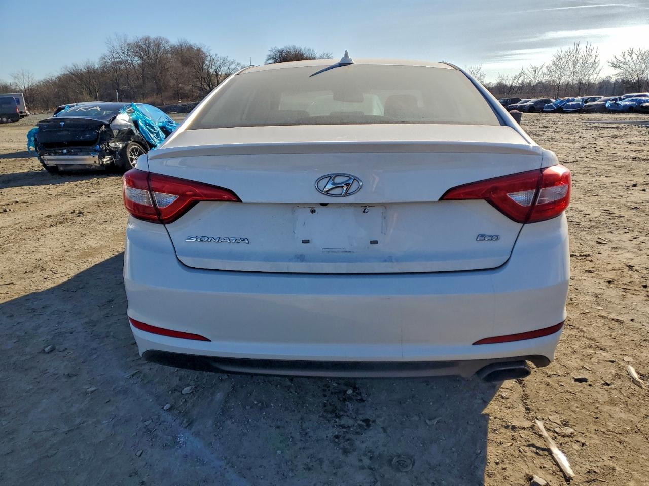 2015 Hyundai Sonata Eco White vin: 5NPE24AA5FH134531
