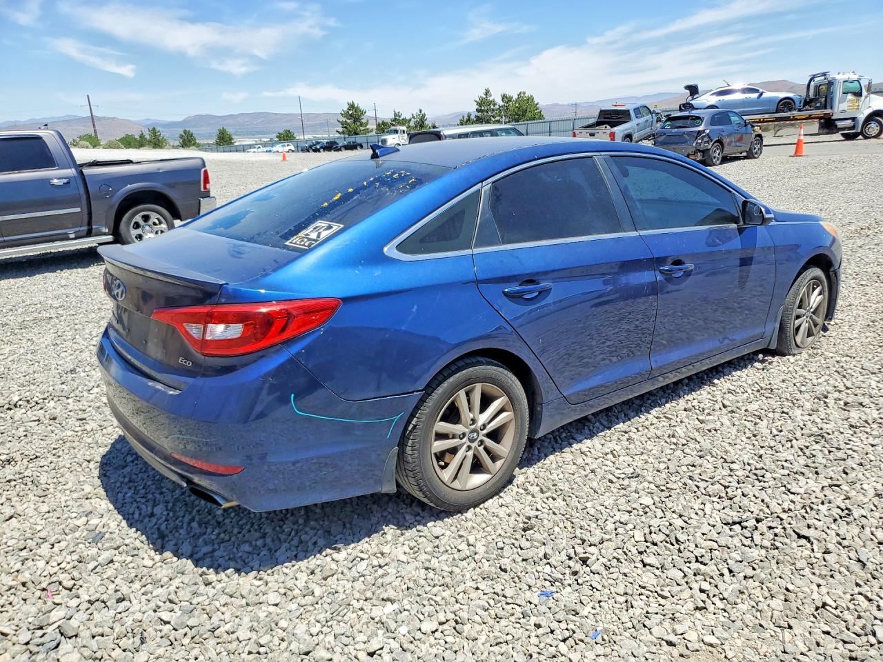 2015 Hyundai Sonata Eco Blue vin: 5NPE24AA5FH198441