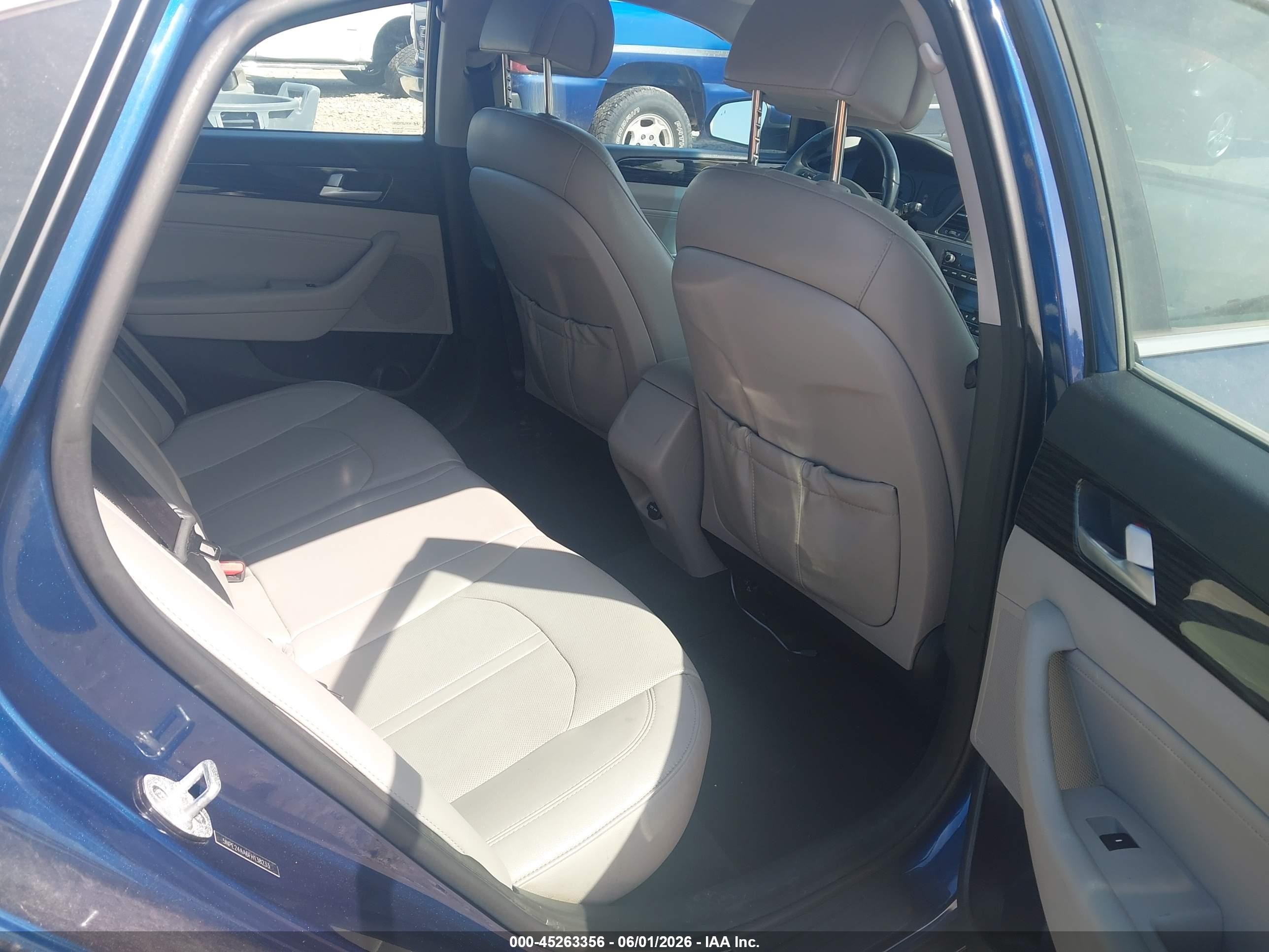 2015 Hyundai Sonata Eco Blue vin: 5NPE24AA6FH138233