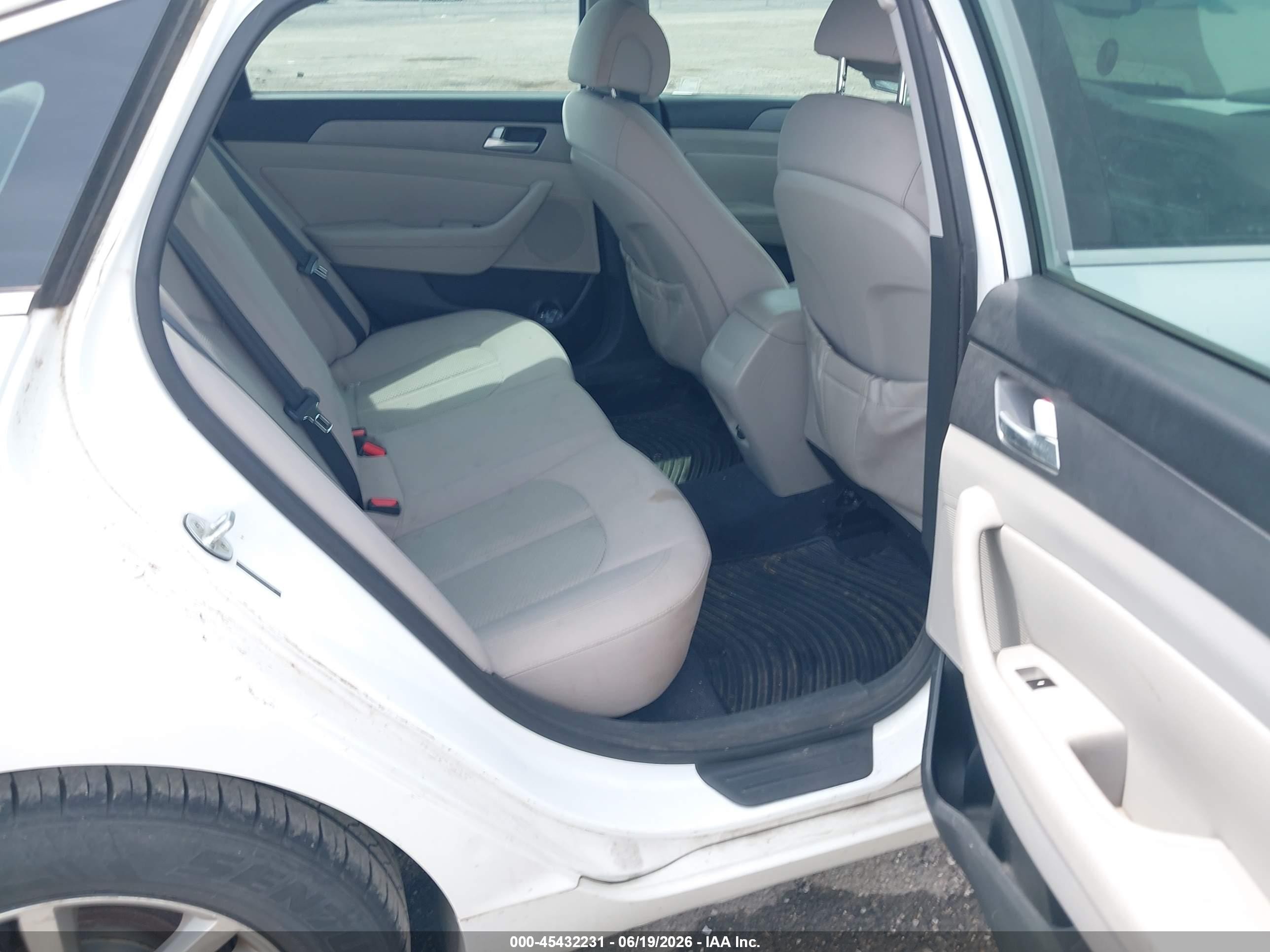 2015 Hyundai Sonata Eco White vin: 5NPE24AA6FH141486