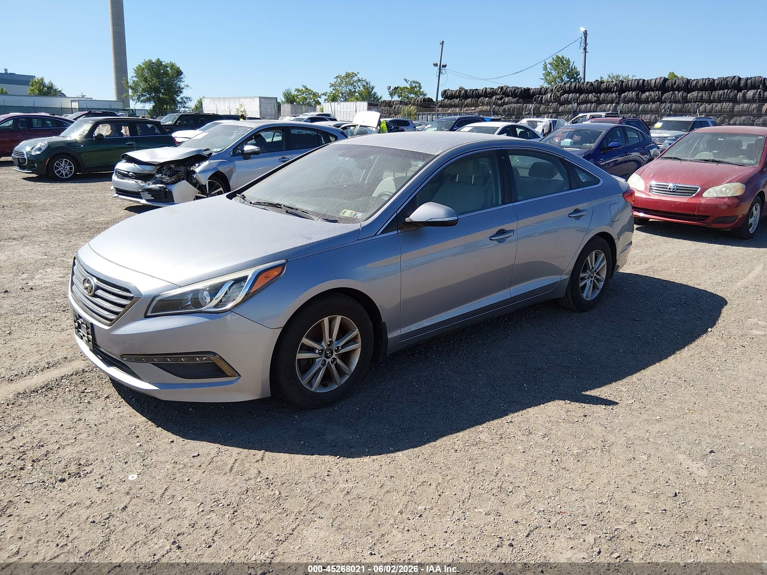 2015 Hyundai Sonata Eco Серебряный vin: 5NPE24AA6FH143335
