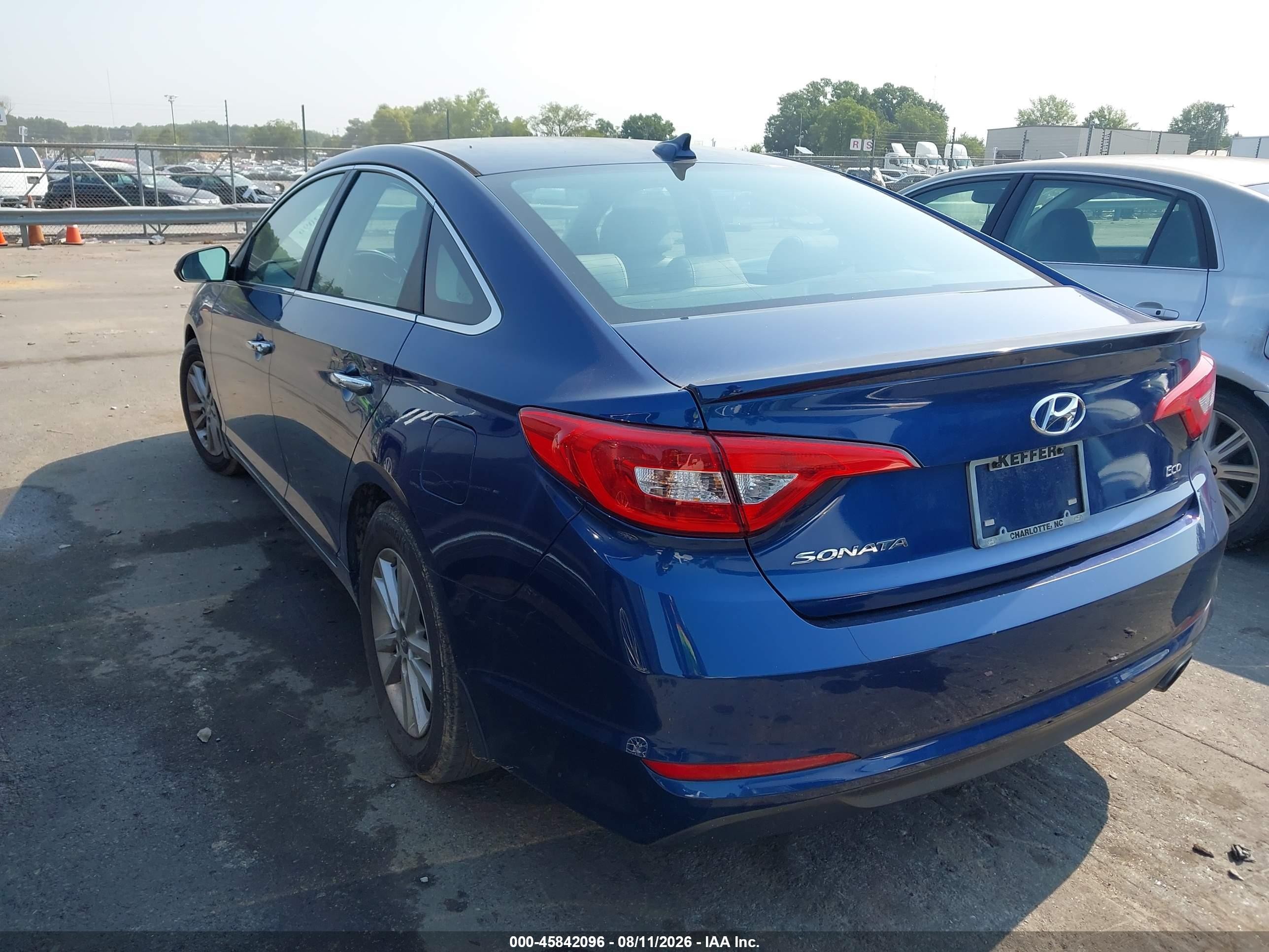 2015 Hyundai Sonata Eco Blue vin: 5NPE24AA6FH152701