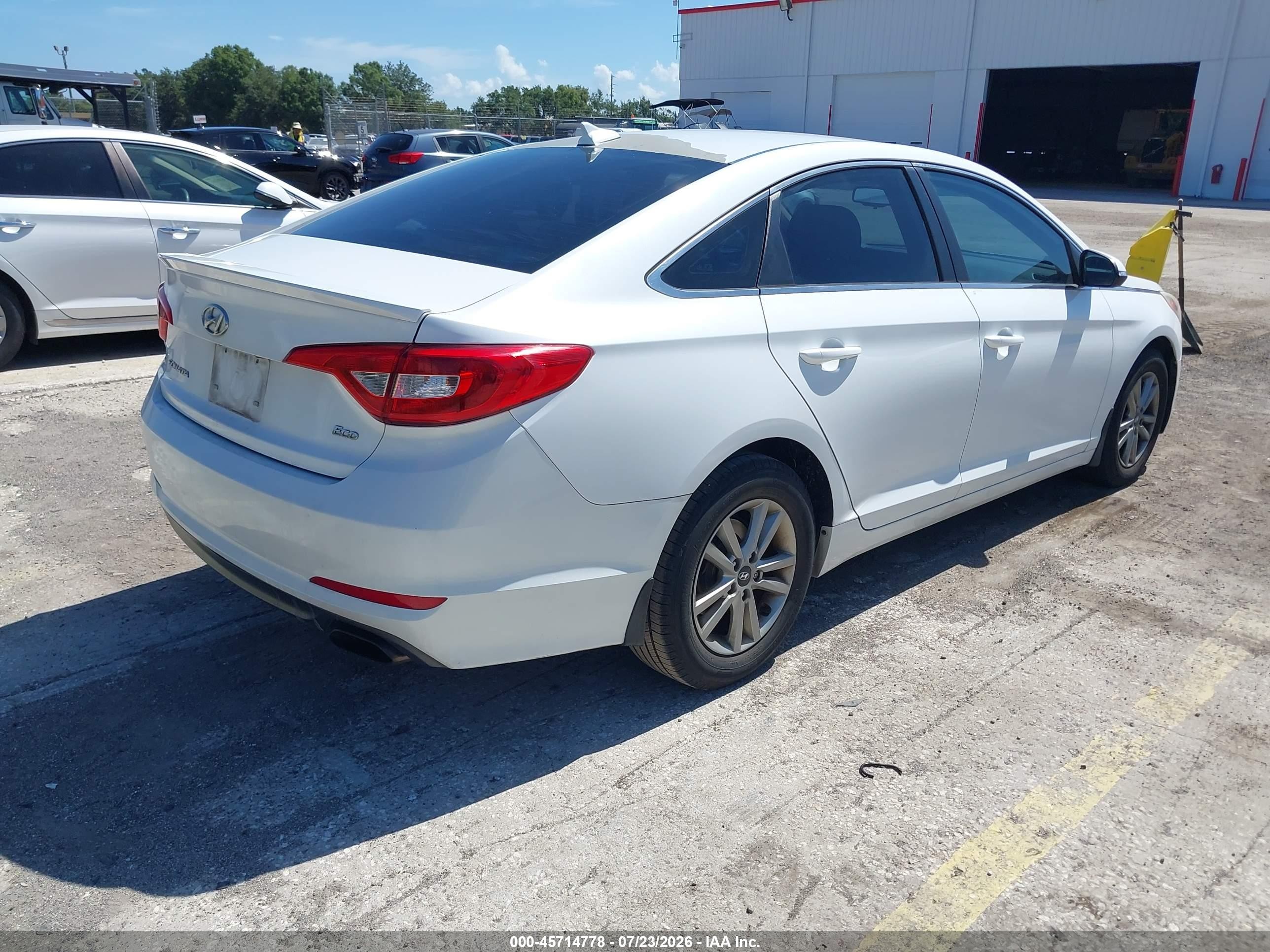 2015 Hyundai Sonata Eco White vin: 5NPE24AA7FH156336