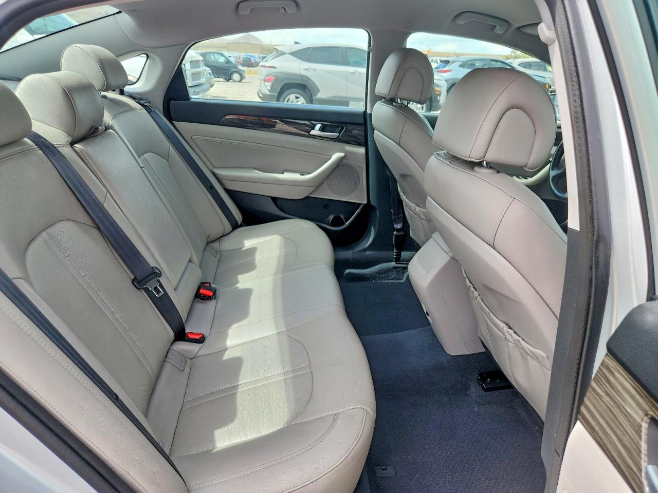 2015 Hyundai Sonata Eco Silver vin: 5NPE24AA7FH195721