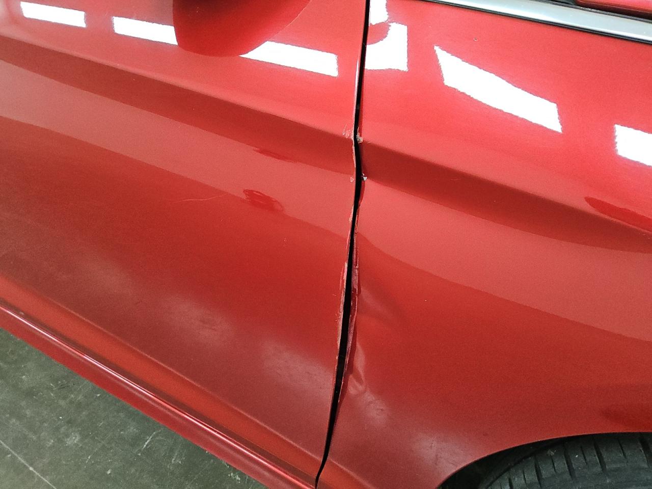 2018 Hyundai Sonata Eco Red vin: 5NPE24AA7JH701850 Damage: Right Front Door, Dent(S) W/ Paint Dmg, > 12 Inches