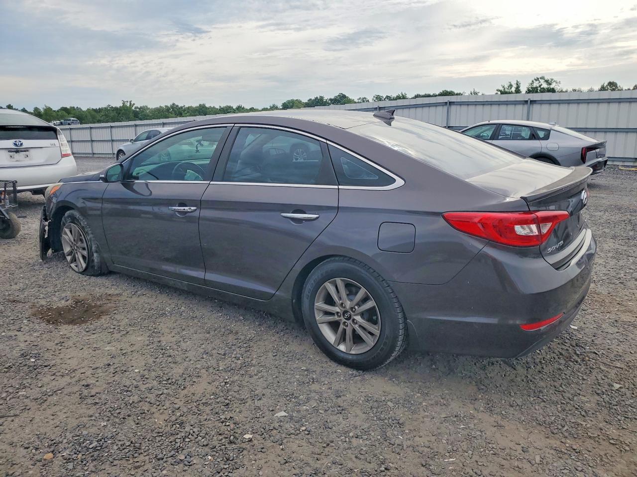 2015 Hyundai Sonata Eco Gray vin: 5NPE24AA9FH152529