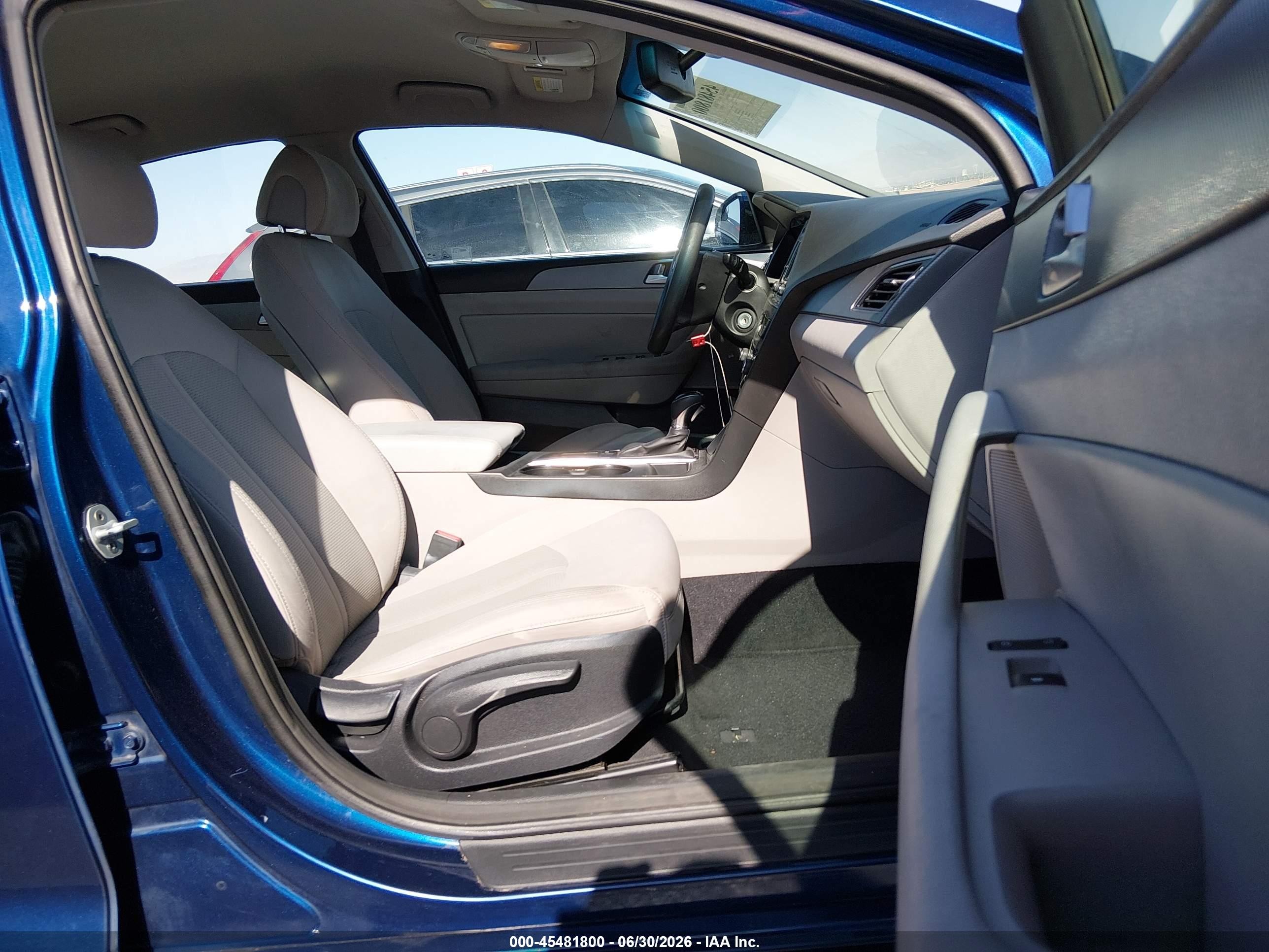 2015 Hyundai Sonata Eco Blue vin: 5NPE24AA9FH242652