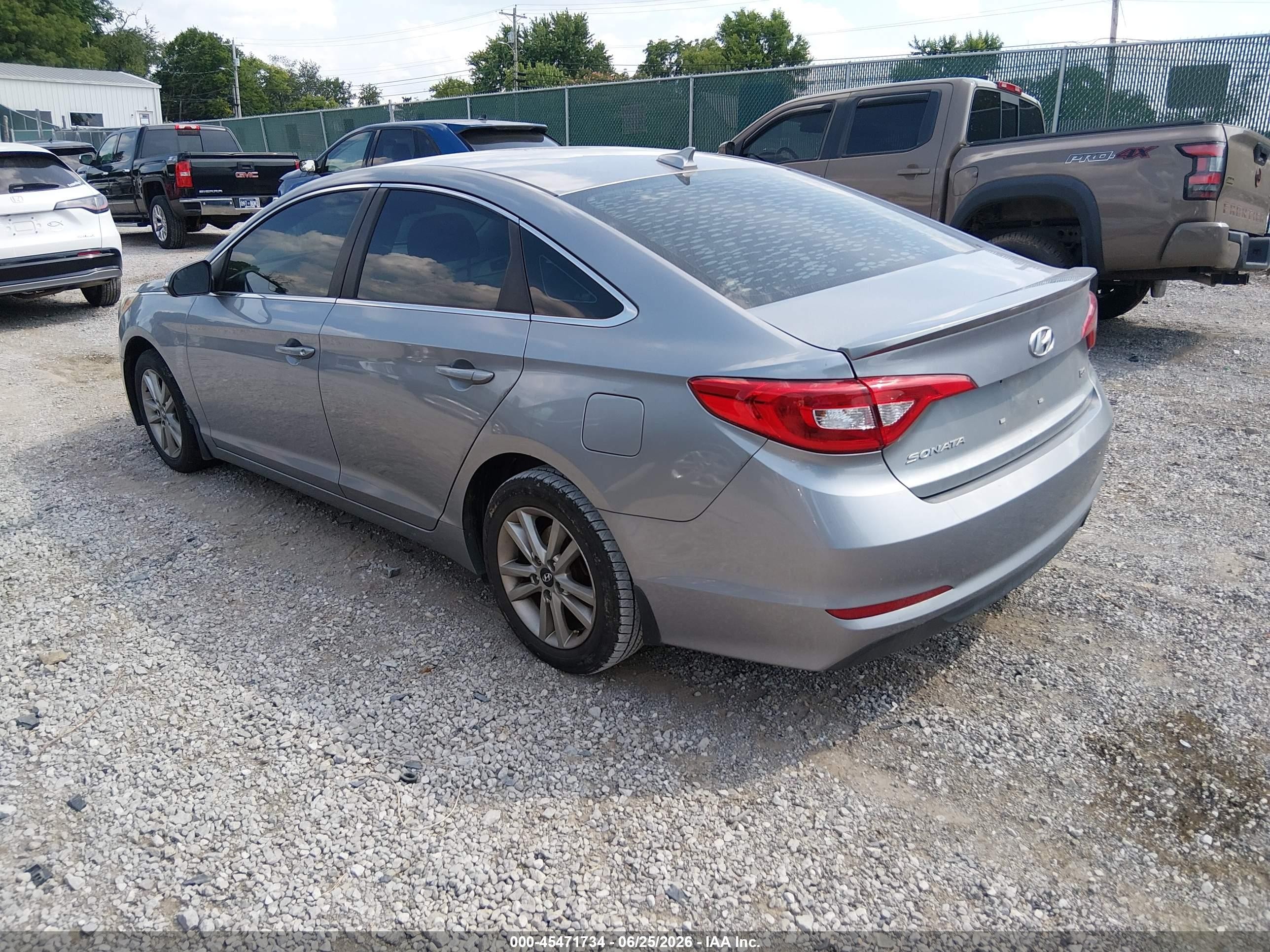2015 Hyundai Sonata Eco Silver vin: 5NPE24AAXFH172465