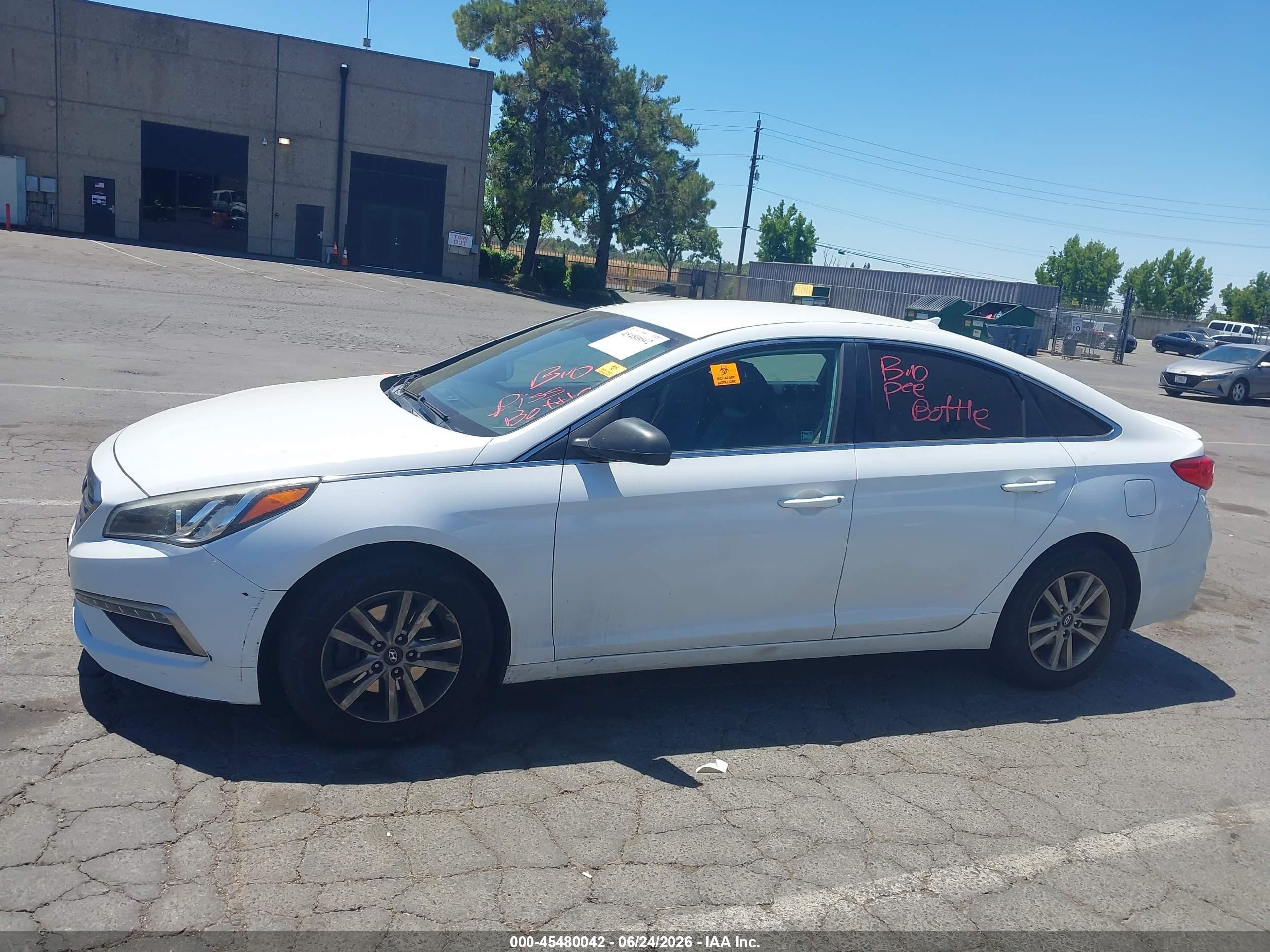 2015 Hyundai Sonata Se White vin: 5NPE24AF0FH004412