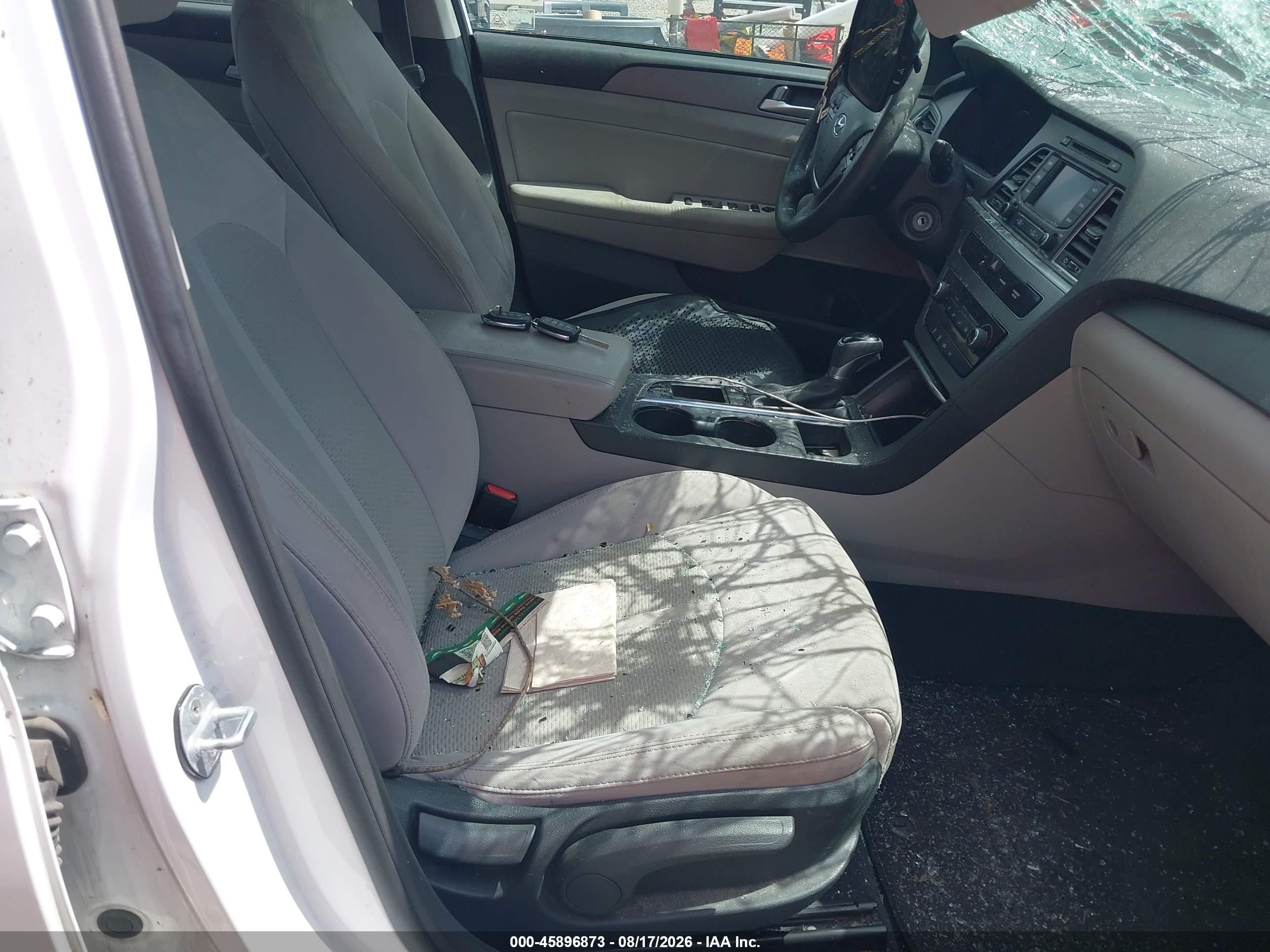 2015 Hyundai Sonata Se Белый vin: 5NPE24AF0FH022005