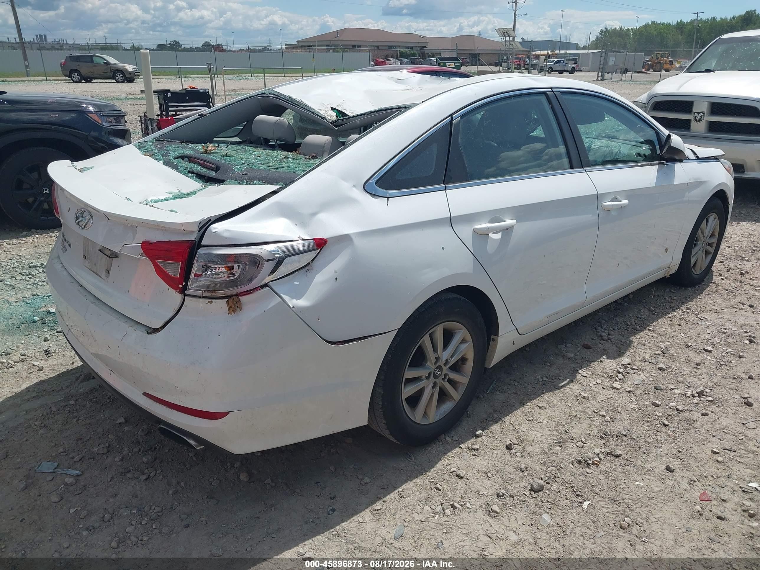 2015 Hyundai Sonata Se Белый vin: 5NPE24AF0FH022005