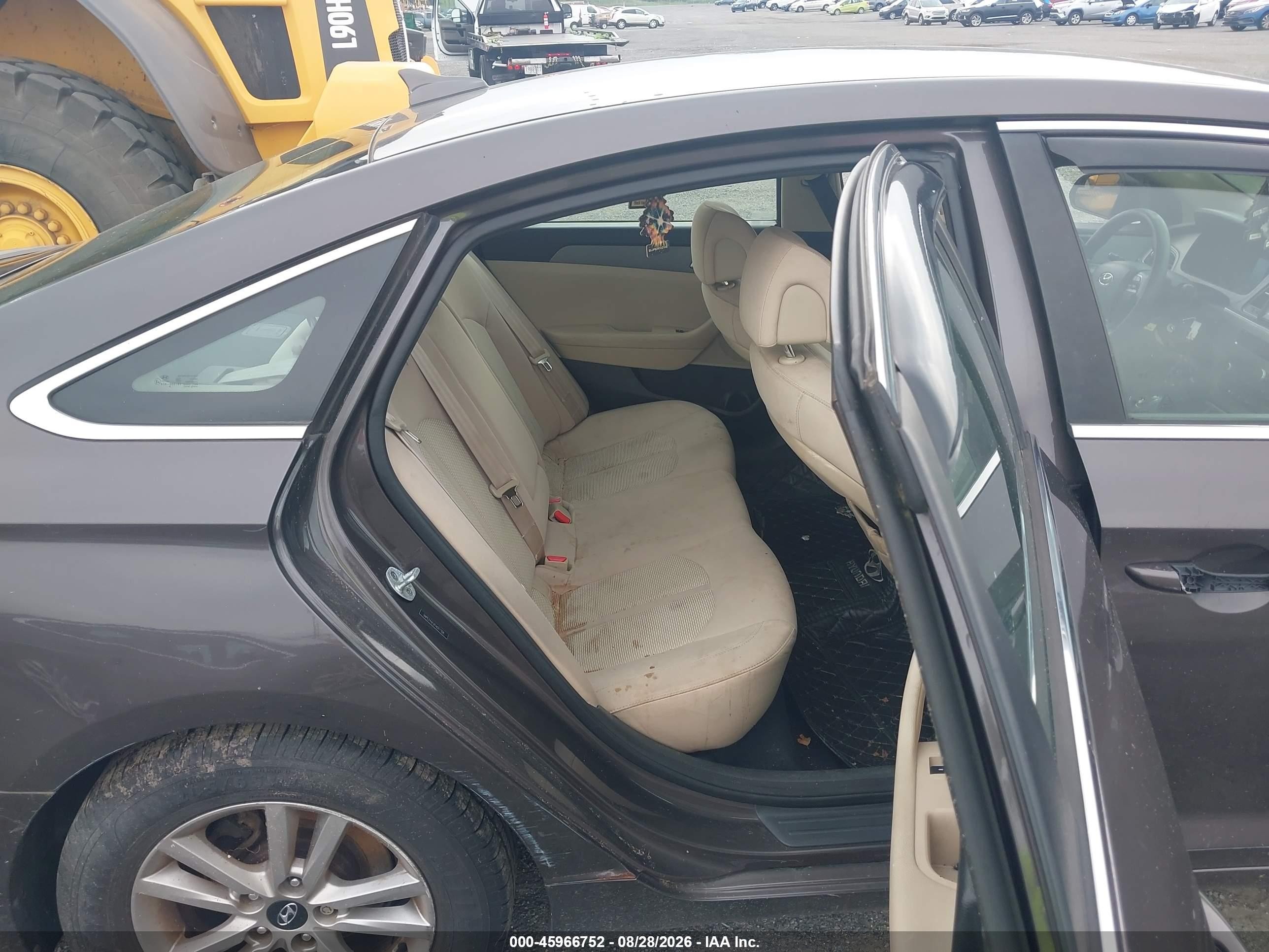 2015 Hyundai Sonata Se Brown vin: 5NPE24AF0FH027768