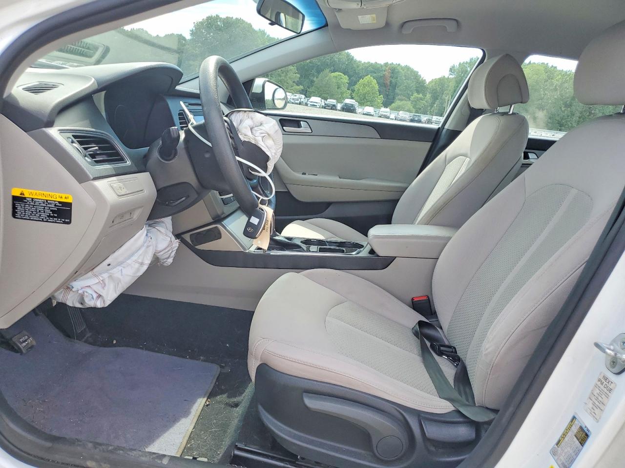 2015 Hyundai Sonata Se Белый vin: 5NPE24AF0FH068983
