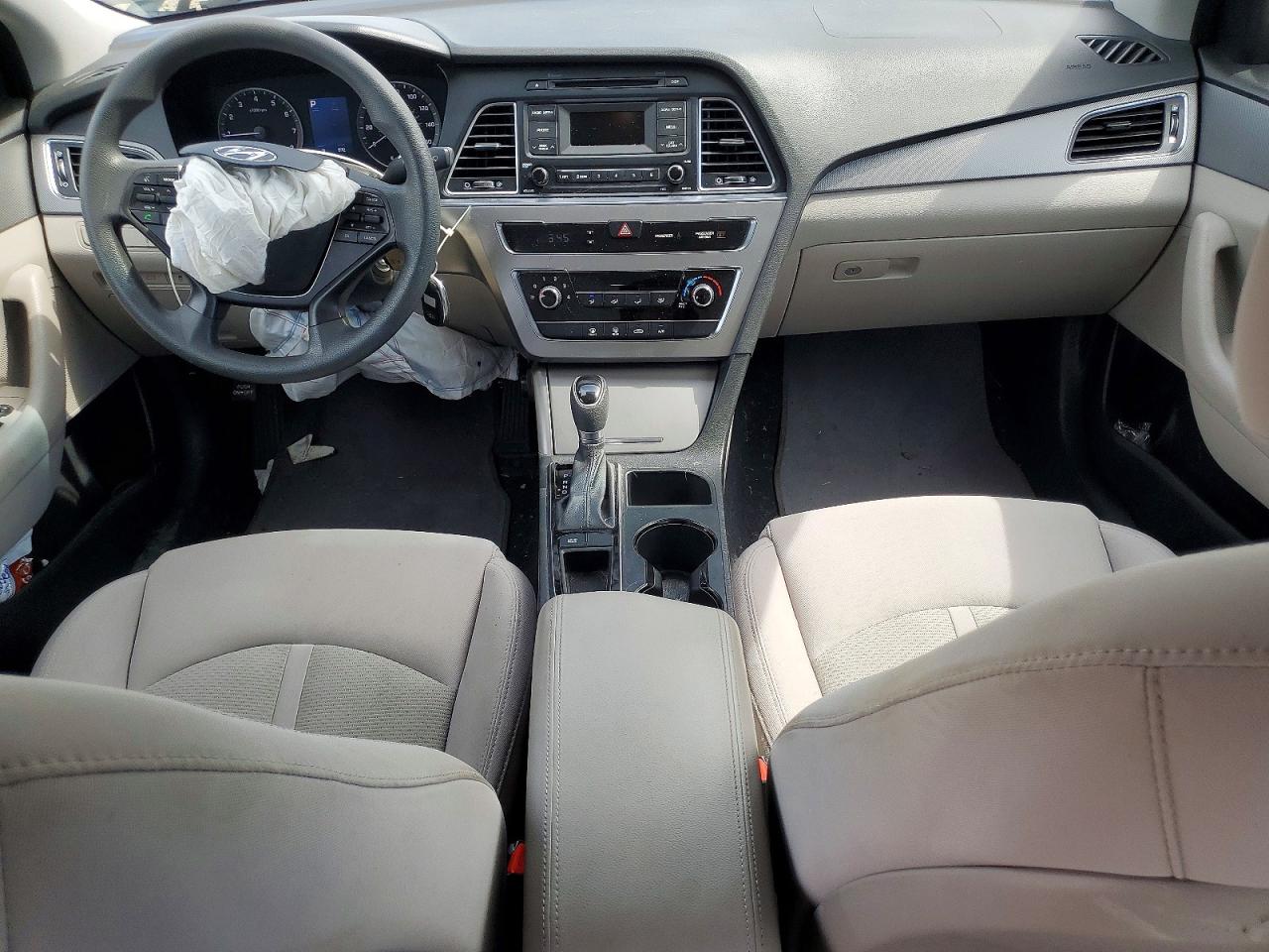 2015 Hyundai Sonata Se Белый vin: 5NPE24AF0FH068983