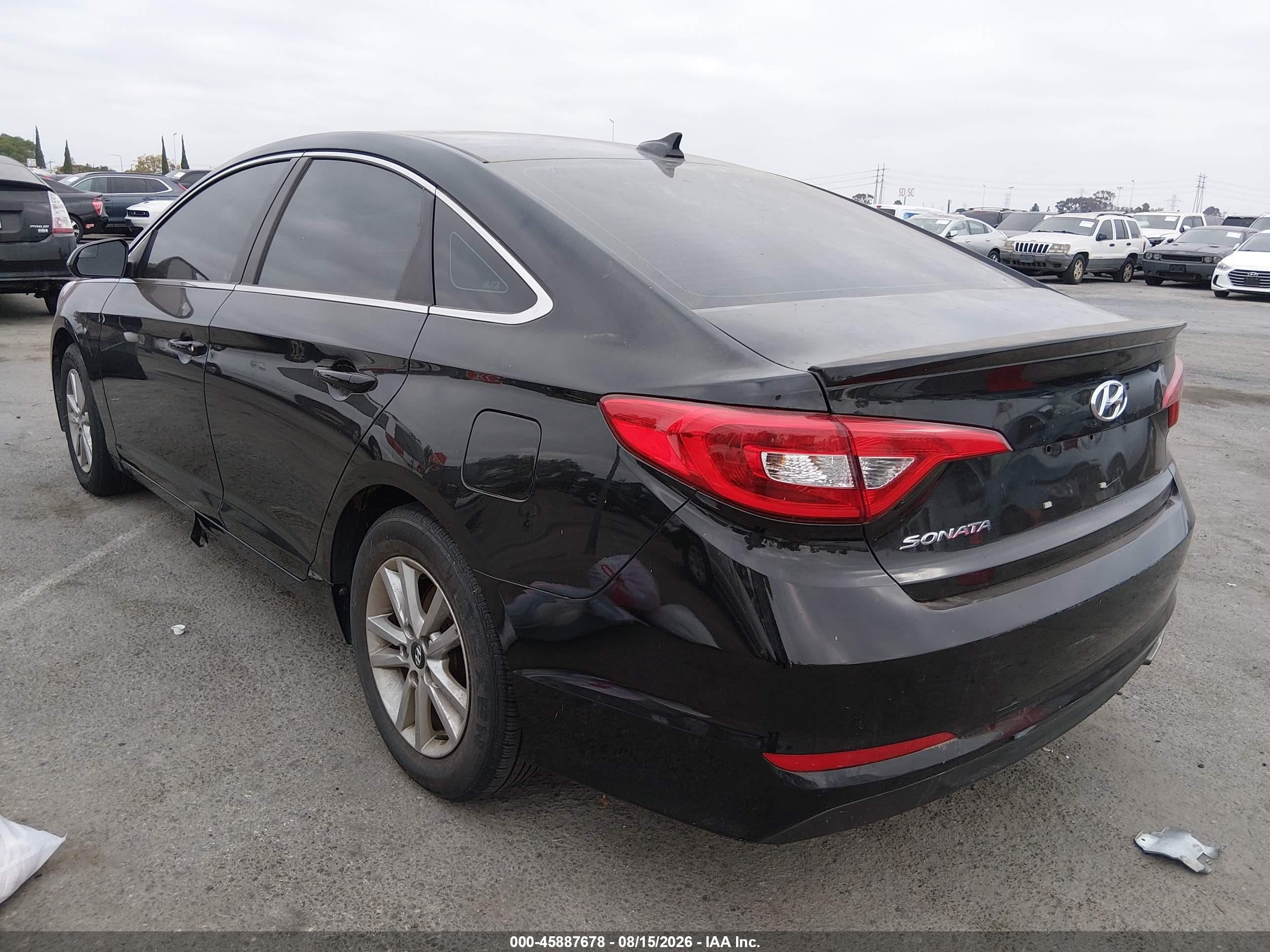 2015 Hyundai Sonata Se Черный vin: 5NPE24AF0FH163057