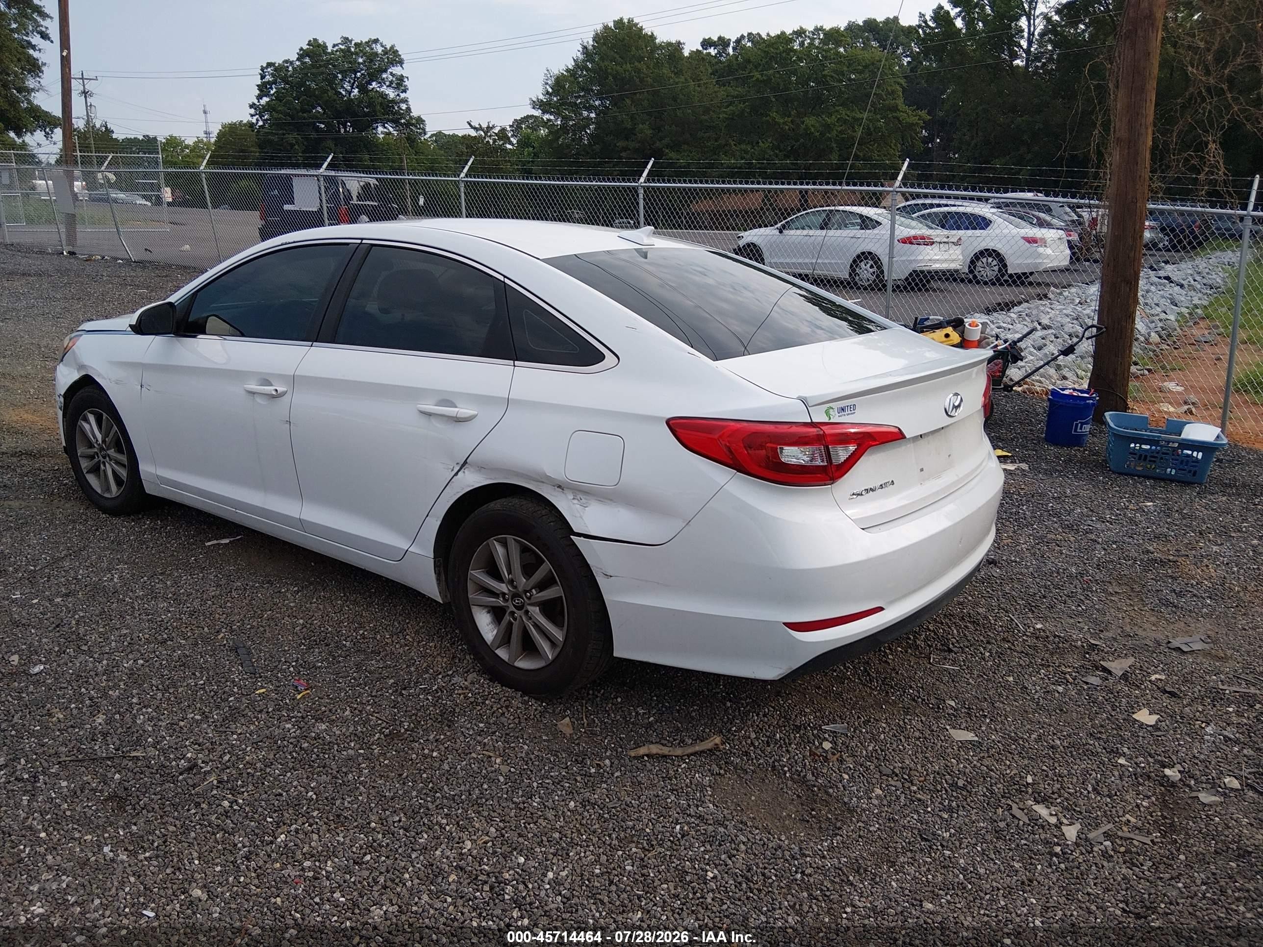 2015 Hyundai Sonata Se White vin: 5NPE24AF0FH167318