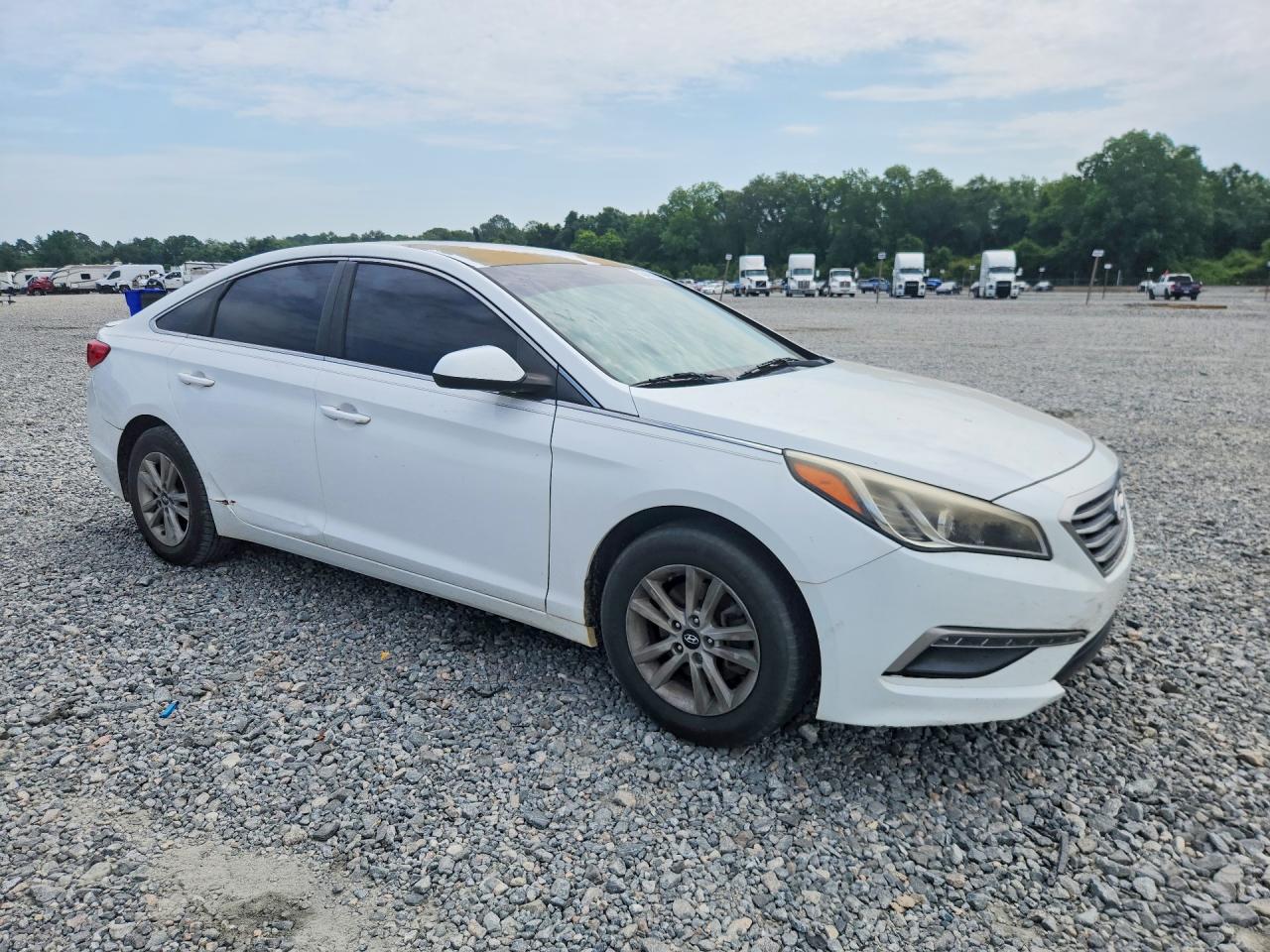 2015 Hyundai Sonata Se White vin: 5NPE24AF0FH168193