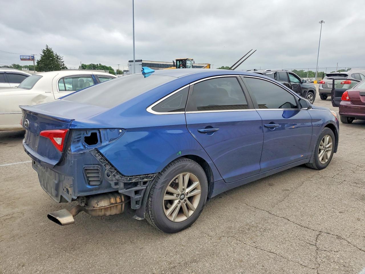 2015 Hyundai Sonata Se Синий vin: 5NPE24AF0FH170591