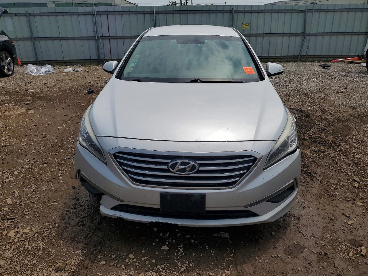 2015 Hyundai Sonata Se Silver vin: 5NPE24AF0FH171384