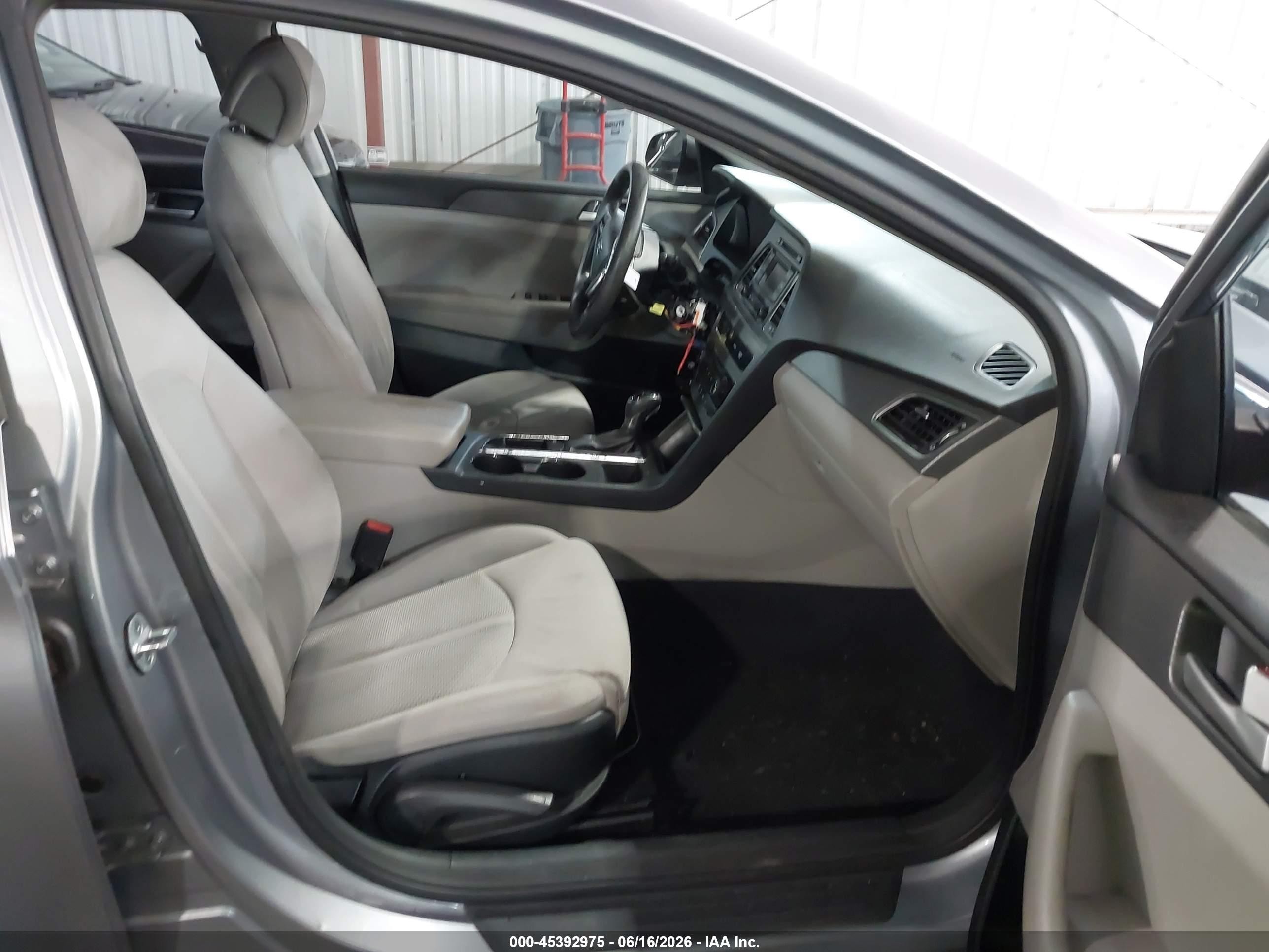 2015 Hyundai Sonata Se Light Blue vin: 5NPE24AF0FH187679