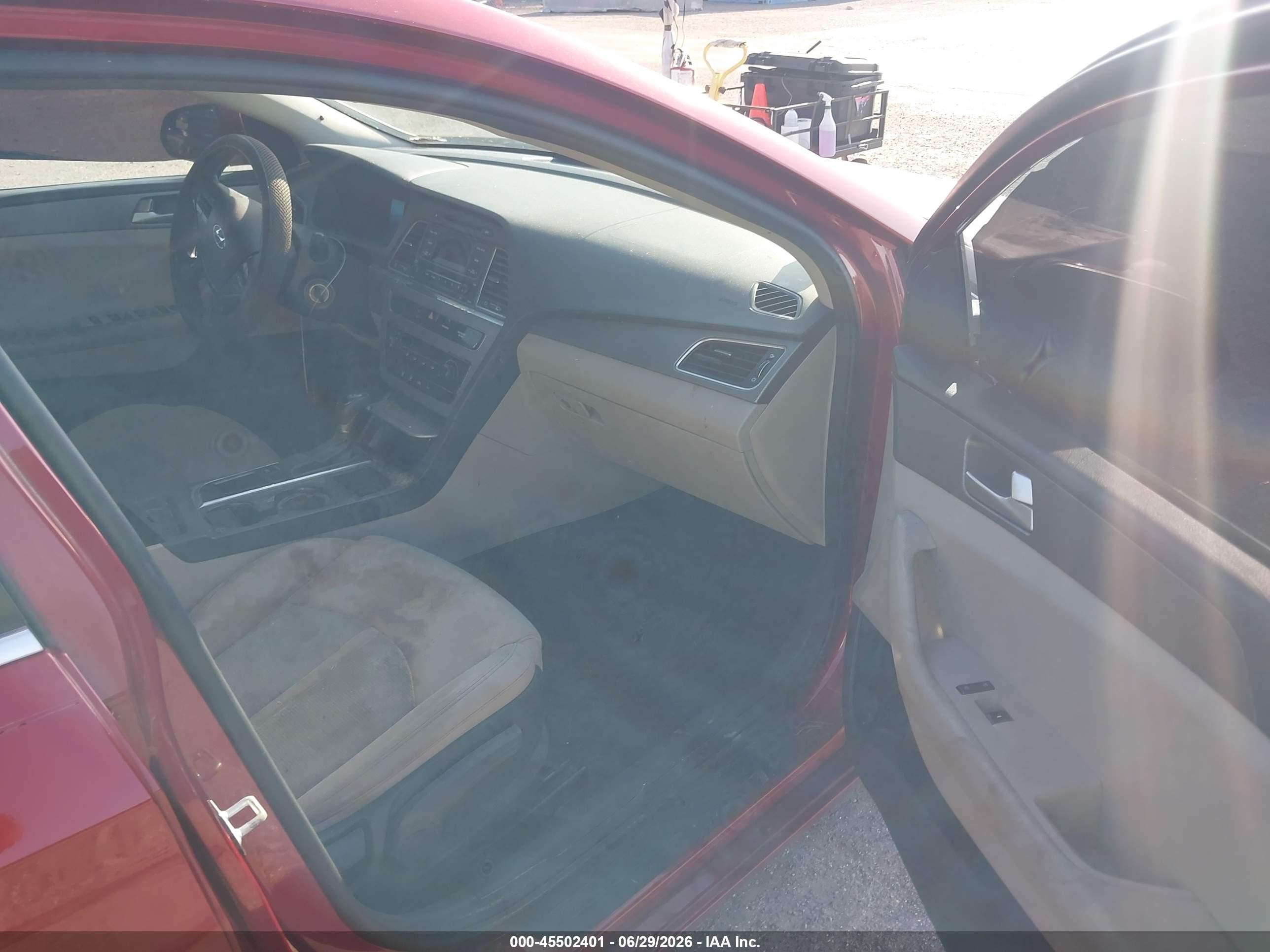2015 Hyundai Sonata Se Red vin: 5NPE24AF0FH187732