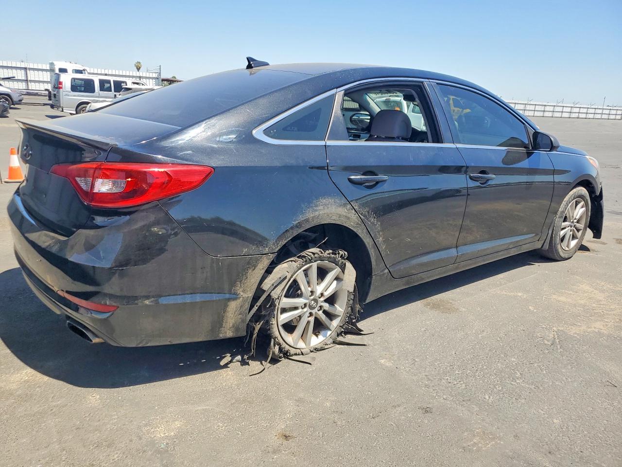 2015 Hyundai Sonata Se Black vin: 5NPE24AF0FH189724