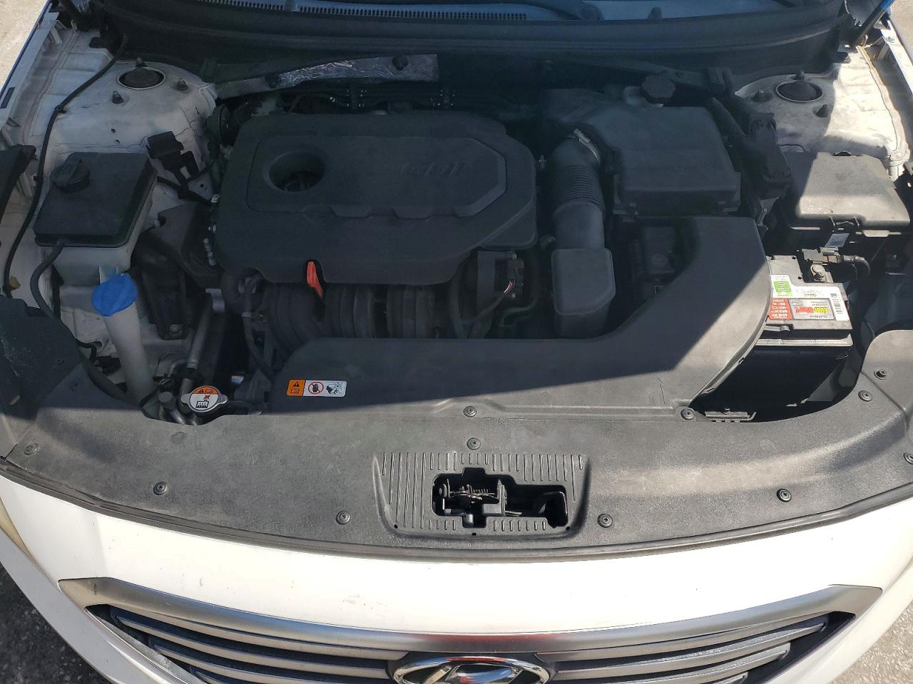 2015 Hyundai Sonata Se White vin: 5NPE24AF0FH202147