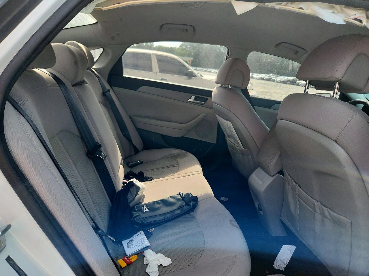 2015 Hyundai Sonata Se White vin: 5NPE24AF0FH202360