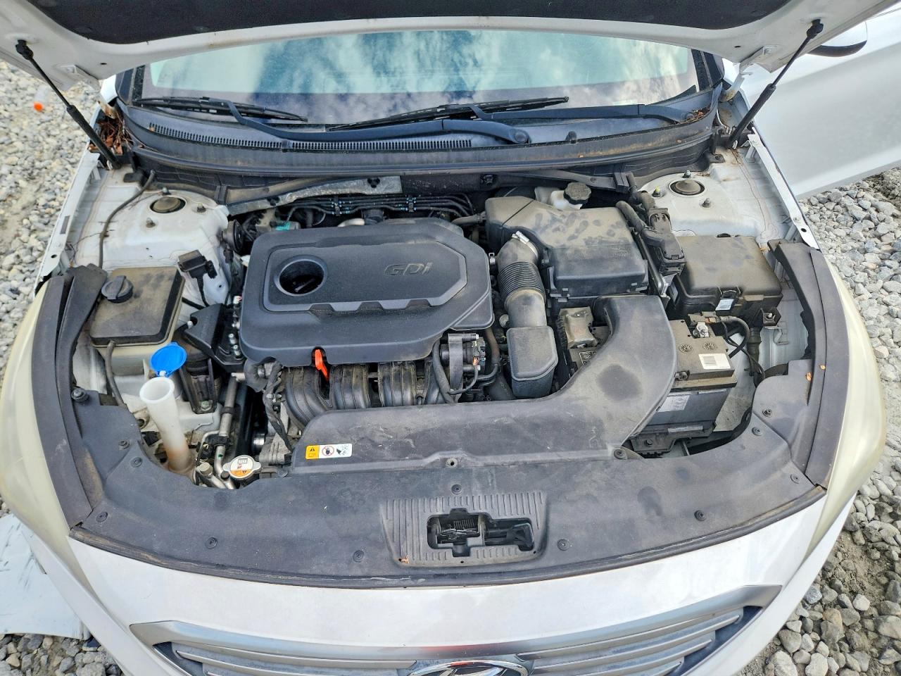 2015 Hyundai Sonata Se White vin: 5NPE24AF0FH202360