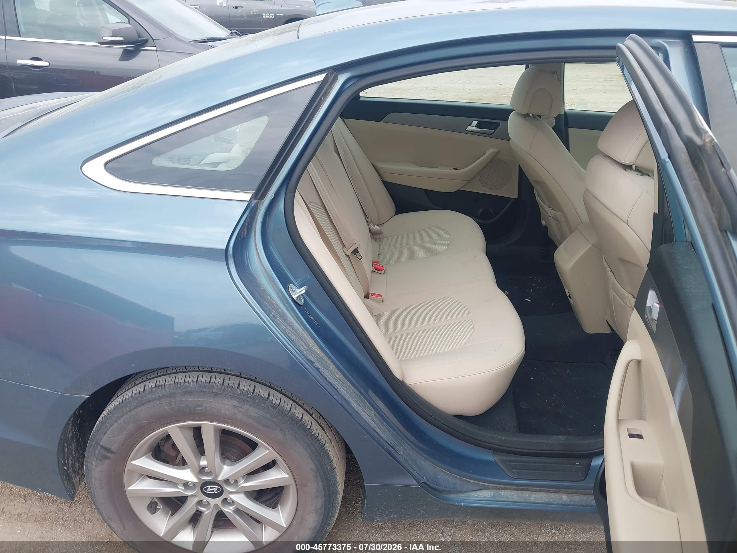 2015 Hyundai Sonata Se Blue vin: 5NPE24AF0FH204044
