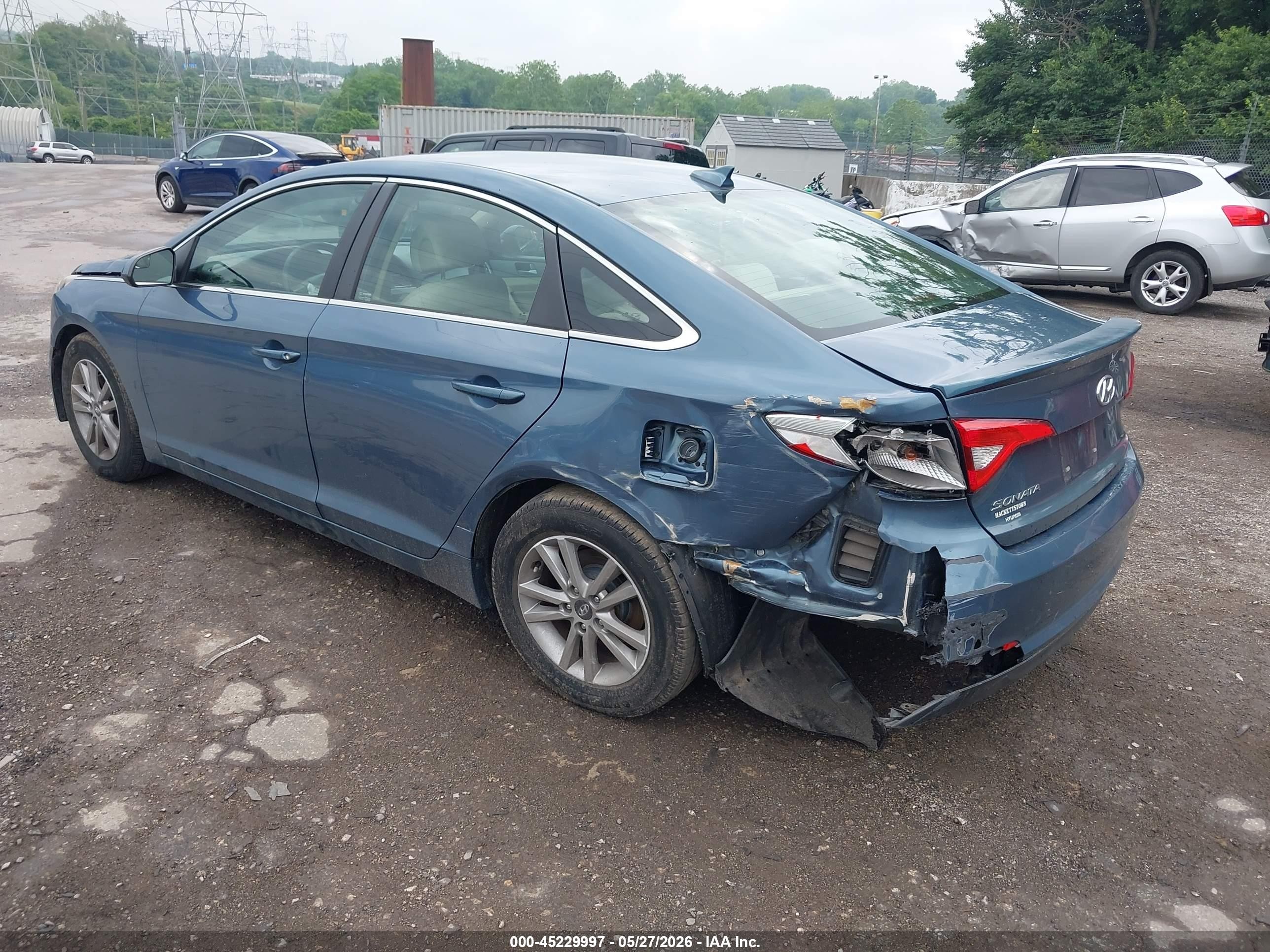 2015 Hyundai Sonata Se Light Blue vin: 5NPE24AF0FH206957