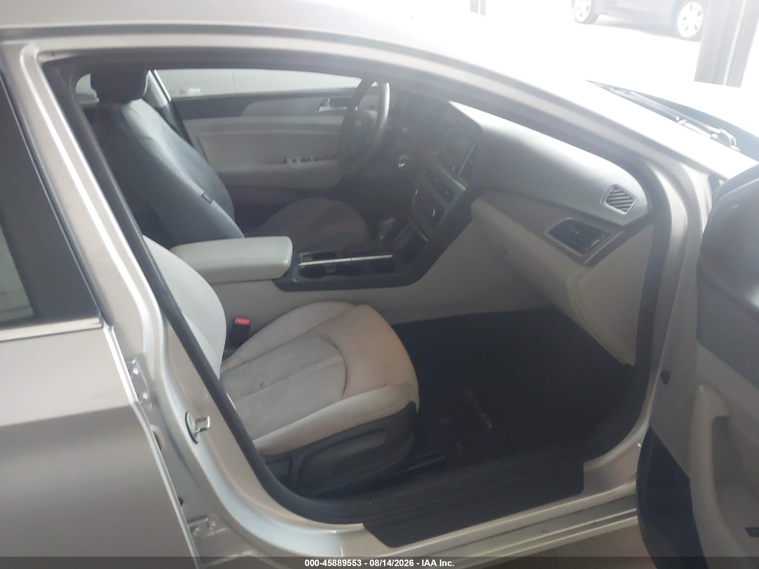 2015 Hyundai Sonata Se Silver vin: 5NPE24AF0FH210457
