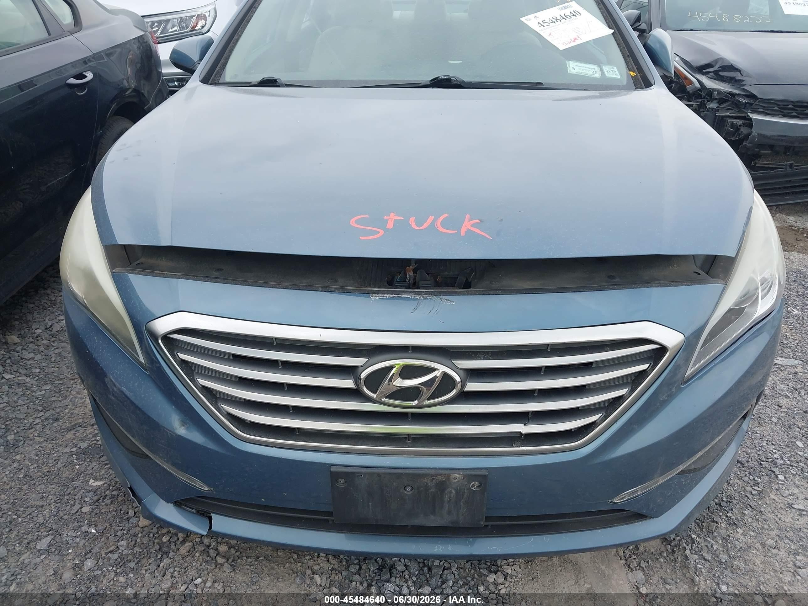 2015 Hyundai Sonata Se Blue vin: 5NPE24AF0FH210944