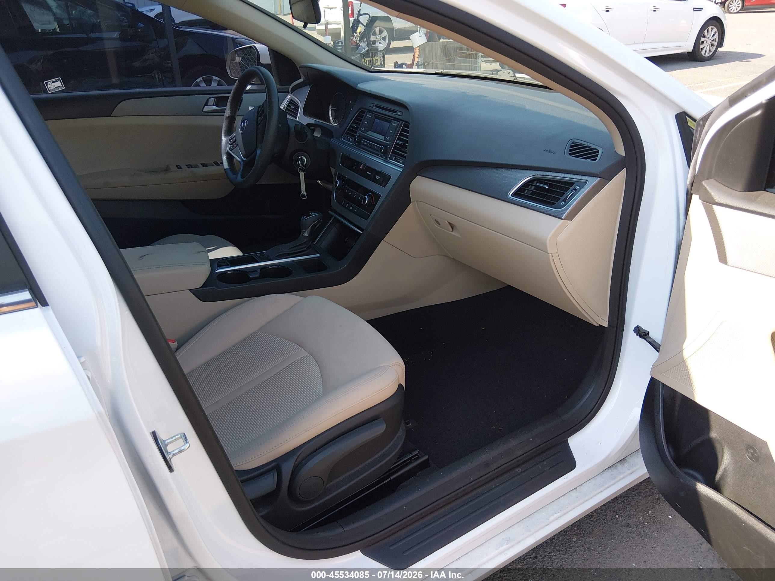 2015 Hyundai Sonata Se White vin: 5NPE24AF0FH211608
