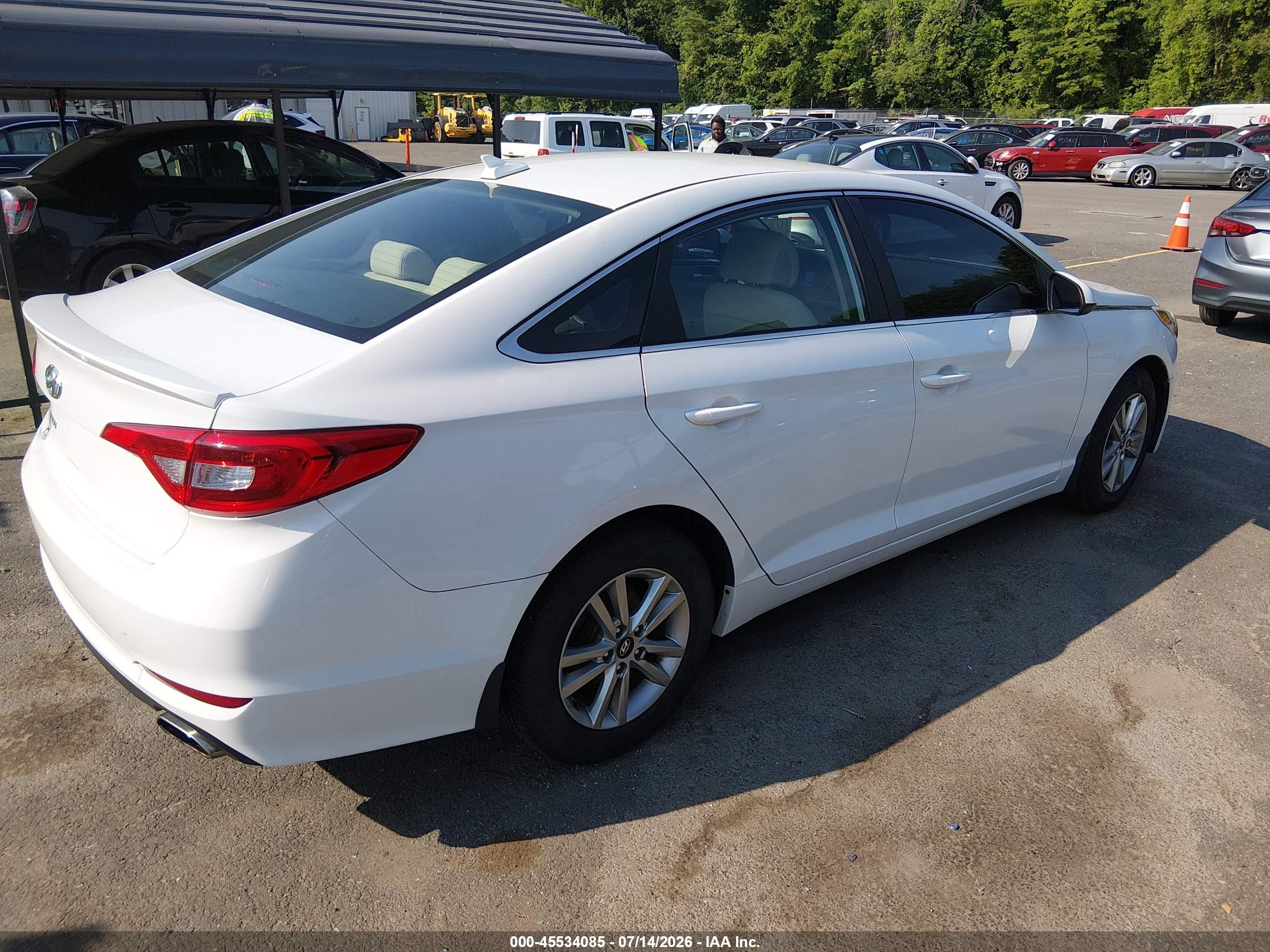 2015 Hyundai Sonata Se White vin: 5NPE24AF0FH211608